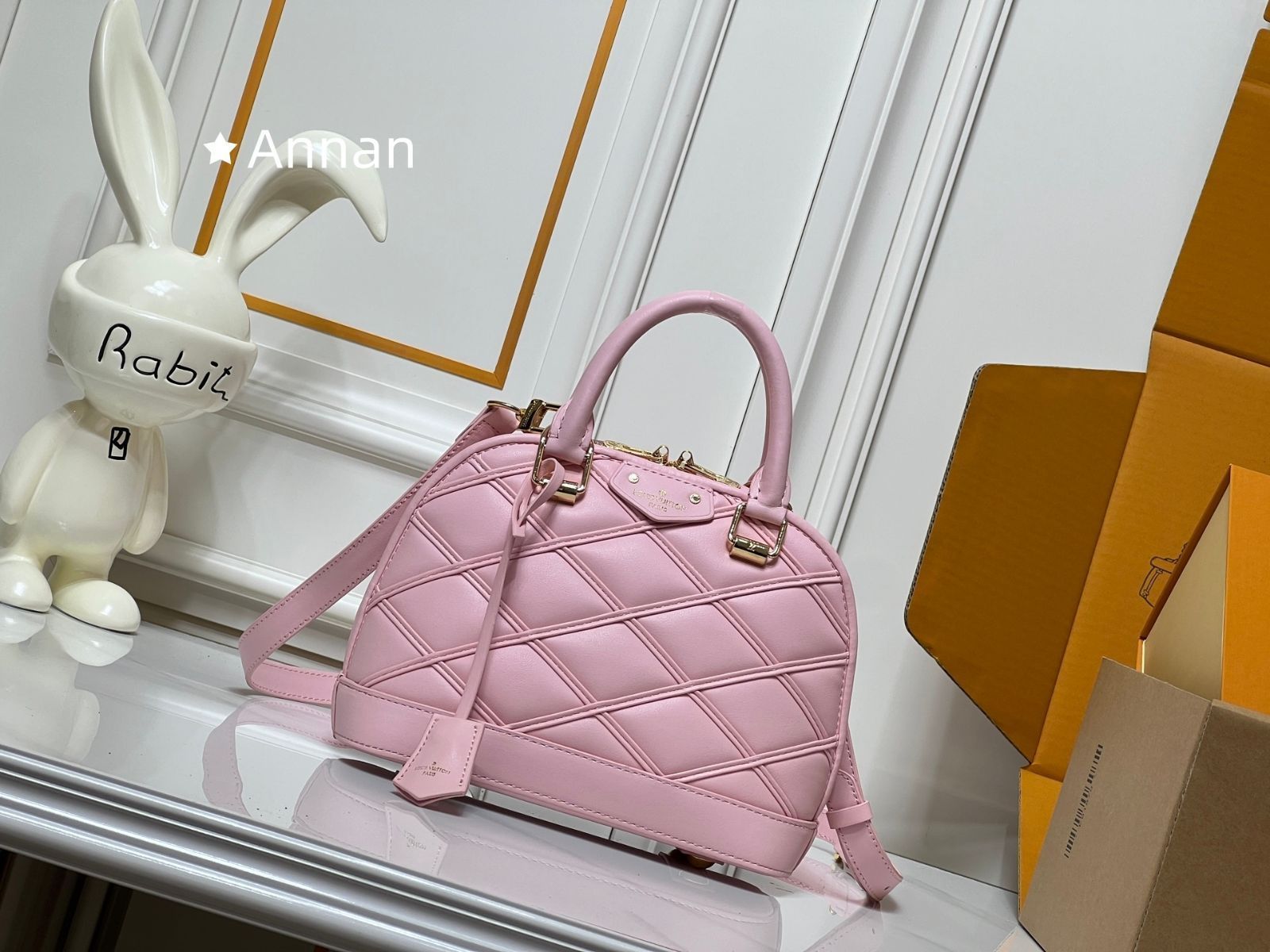 【希少品】綺麗 LOUIS VUITTON ルイヴィトン バッグ ナノ?アルマ ショルダーバッグ