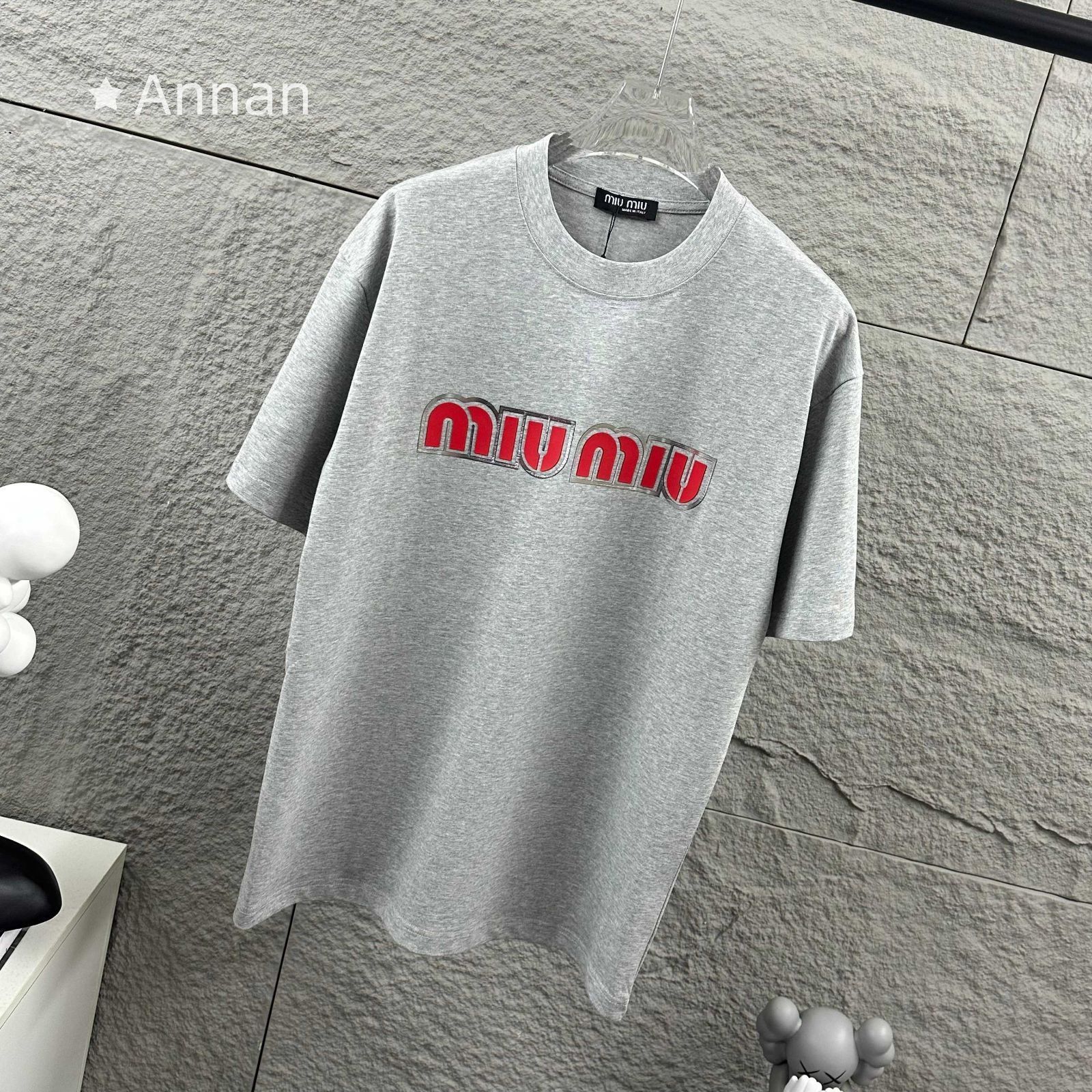 超極SSS美品 MIUMIU ミュウミュウ Tシャツ 半袖 夏服 トップス 男女