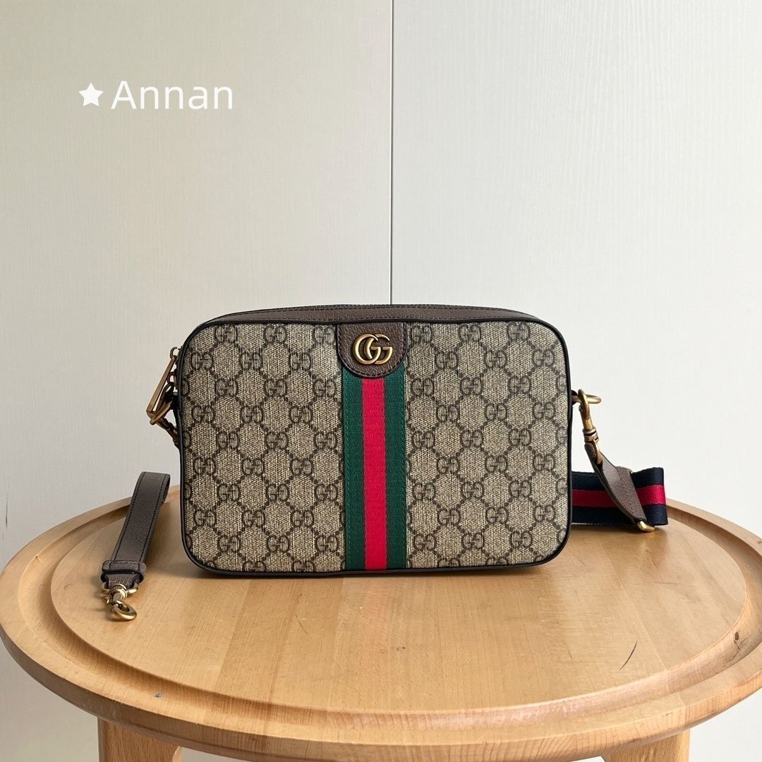 実用性 【極美品】グッチ GUCCI バッグ レディース メンズ ブランド ショルダーバッグ クラッチバッグ 2way オフィディア GGスプリーム スモール クロスボディバッグ 699439