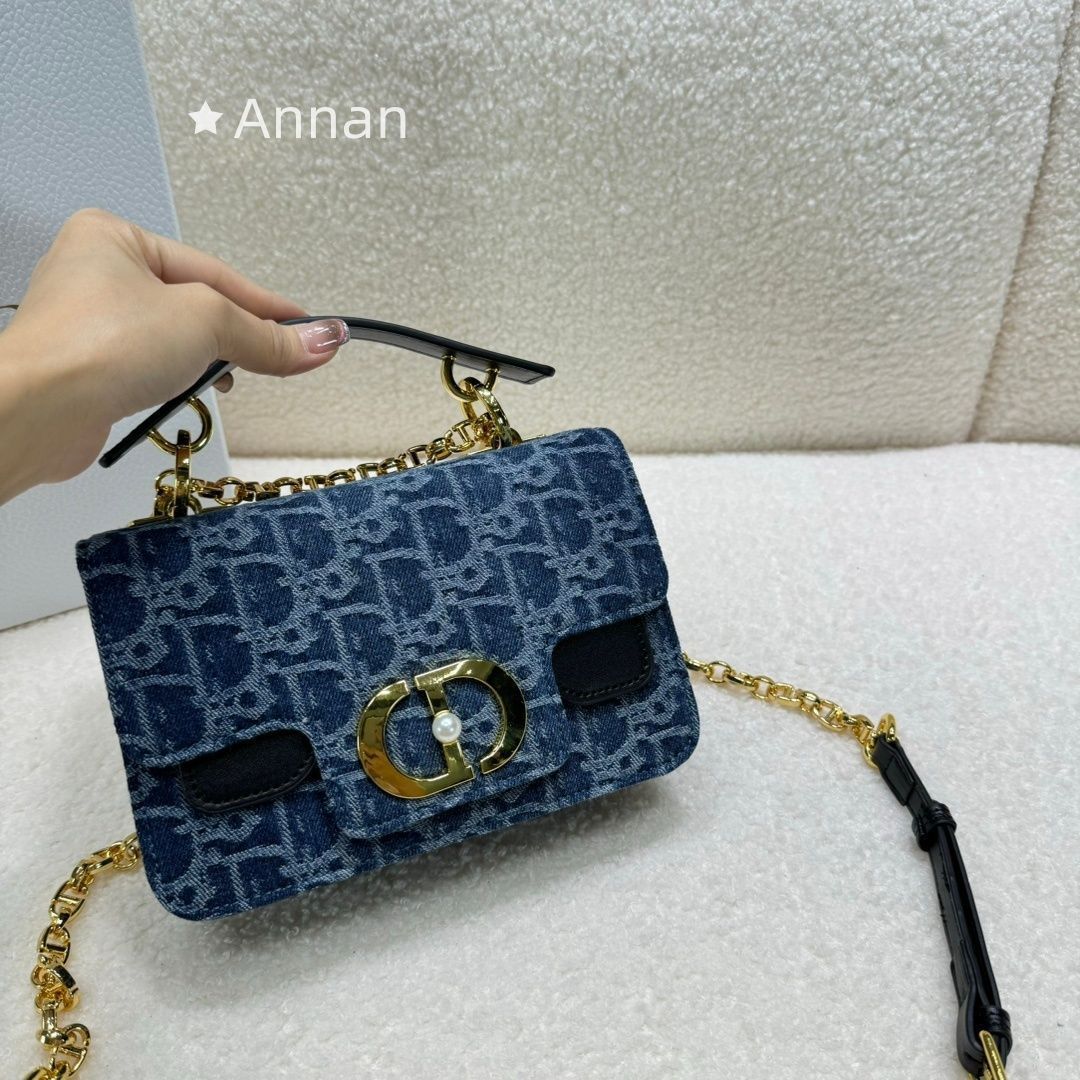 送料無料 本日特価 レディース Christian Dior クリスチャンディオール ショルダーバッグ 13,680円