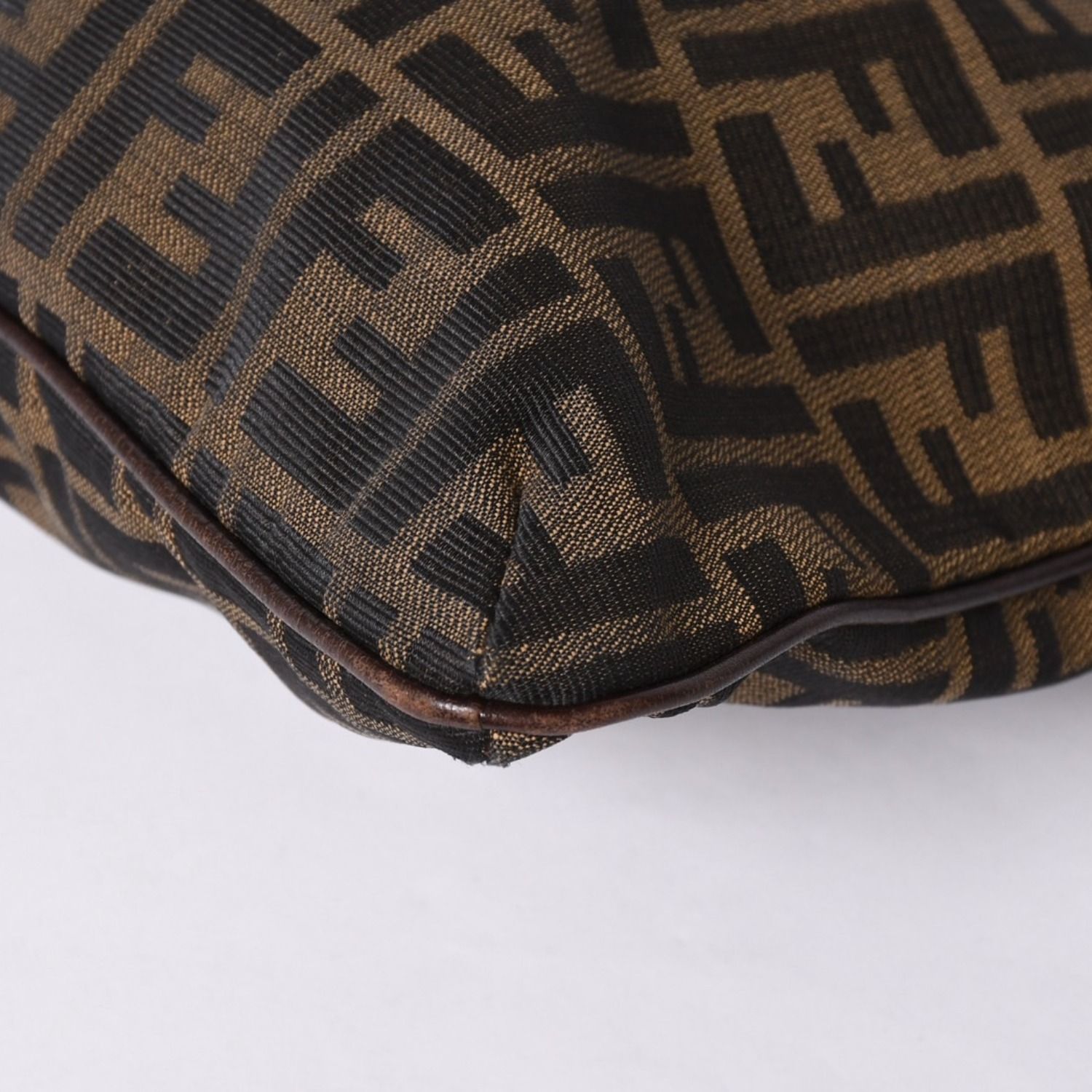 FENDI フェンディ ズッカ柄 Shoulder Bag ショルダーバッグ 
