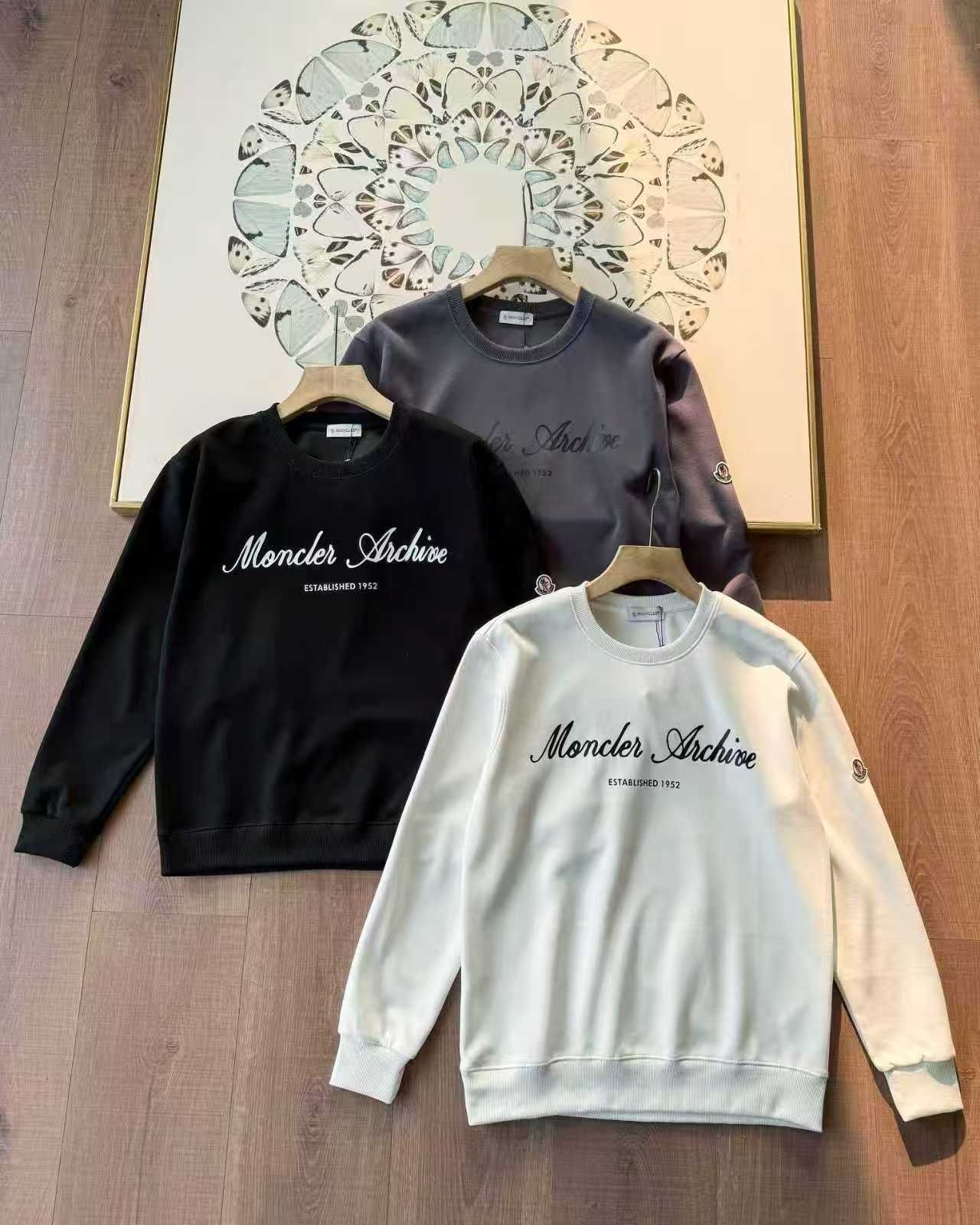 美品 限定品 新品新品 新品 タグ付 MONCLER モンクレール パーカー 長袖Tシャツ トップス シンプルフード付きパーカー ユニセックス