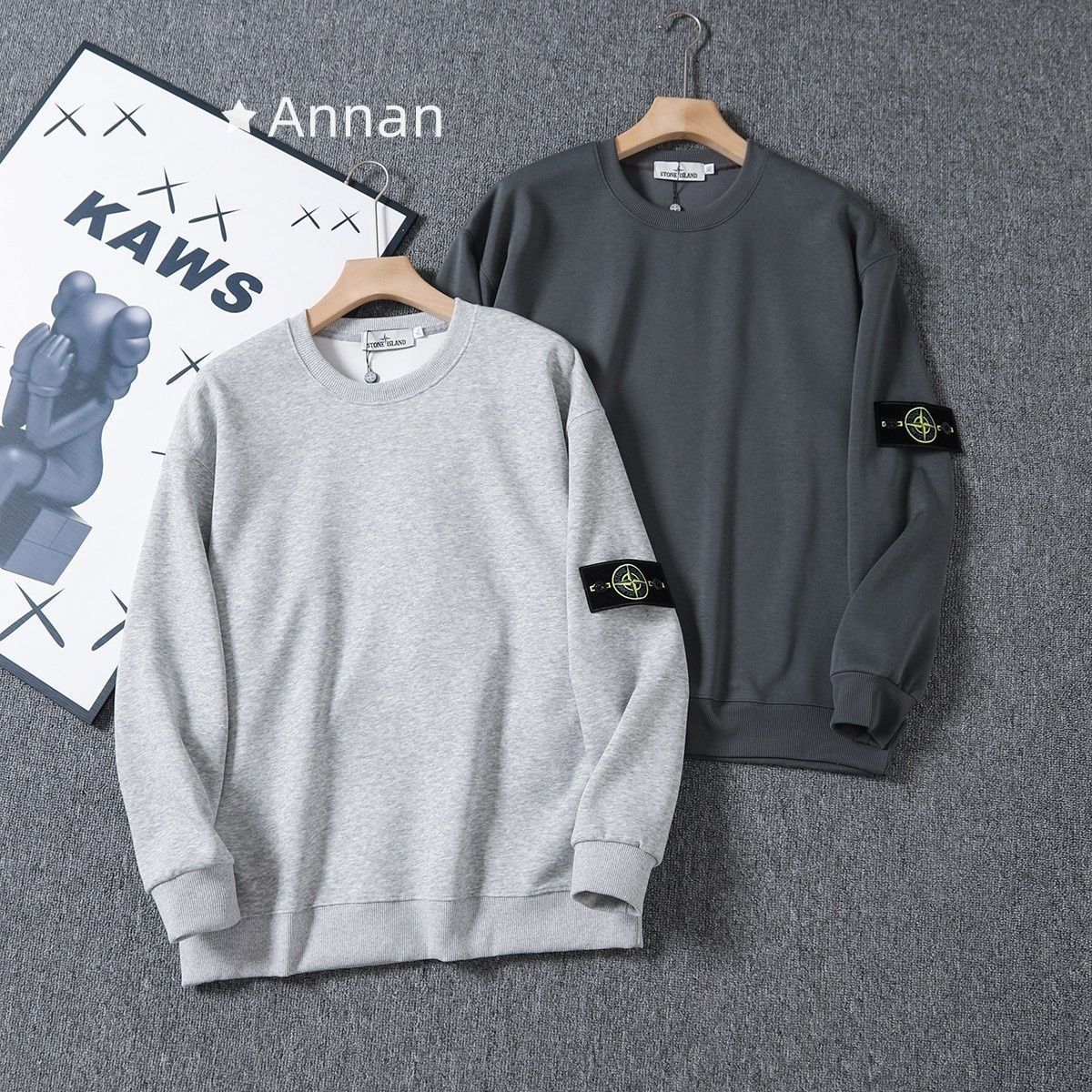 美品★新品 タグ付 STONE ISLAND ストーンアイランド パーカー 長袖Tシャツ トップス シンプルフード付きパーカー ユニセックス