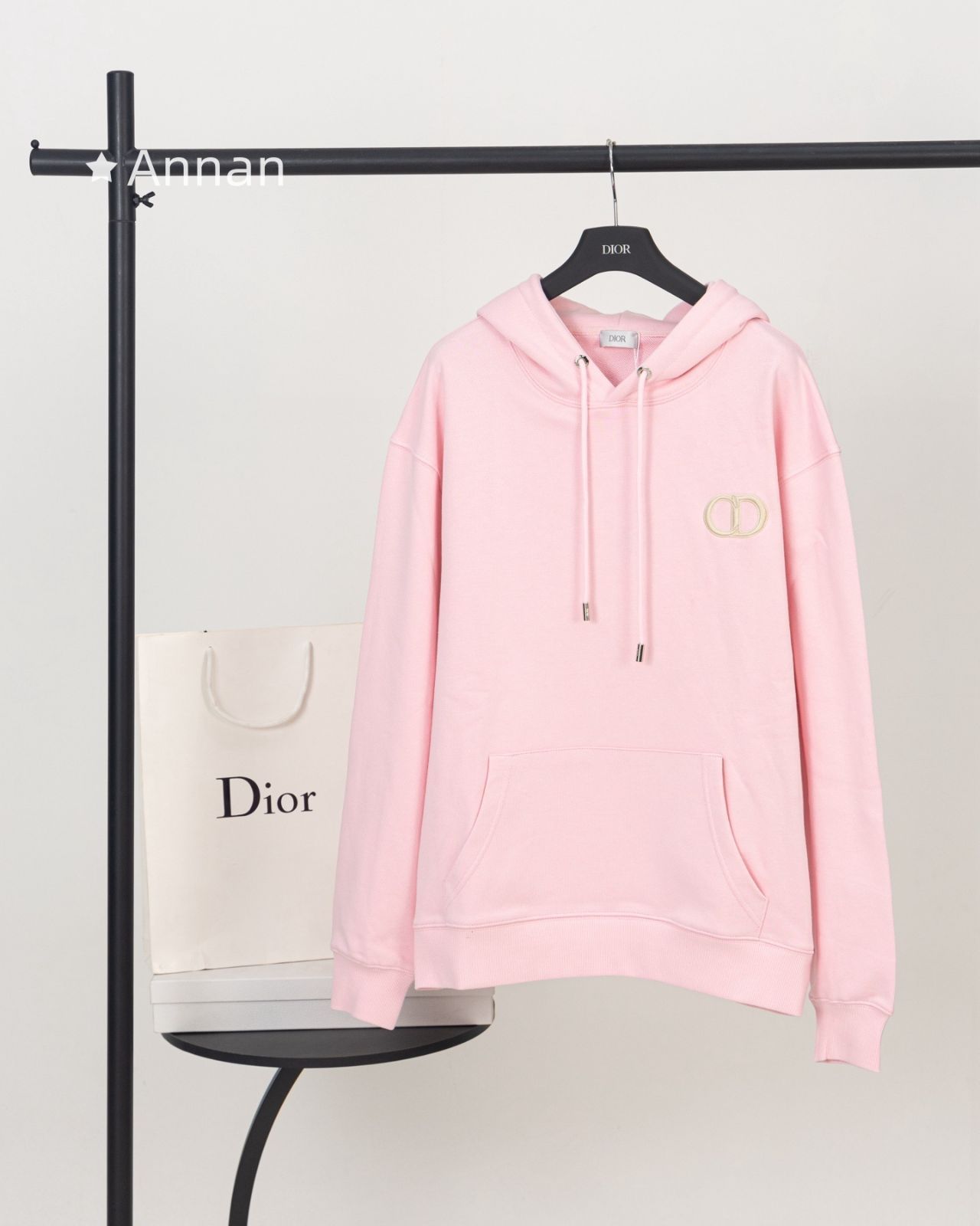 お値下げ！限定 MONCLER モンクレール Tシャツ　半袖　夏服　トップス 男女兼用