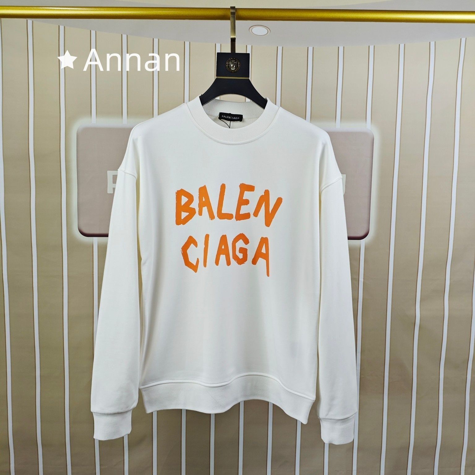 激レア 超美品 新品！新品 タグ付 BALENCIAGA バレンシアガ パーカー シンプルフード付きパーカー ユニセックス