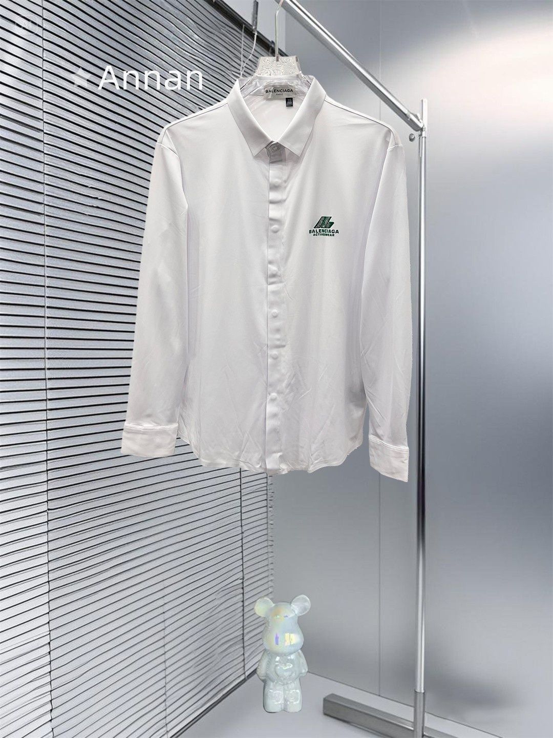 超美品 美品 限定品 超美品 新品 タグ付 BALENCIAGA バレンシアガ 長袖シャツ メンズ レディース ユニセックス カジュアル 10,360円