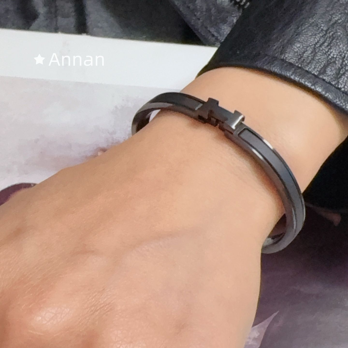 超希少 送料無料新品 HERMES エルメス ブレスレット バングル リストバンド メンズ 結婚式 卒業式 清楚 イベント 入学式