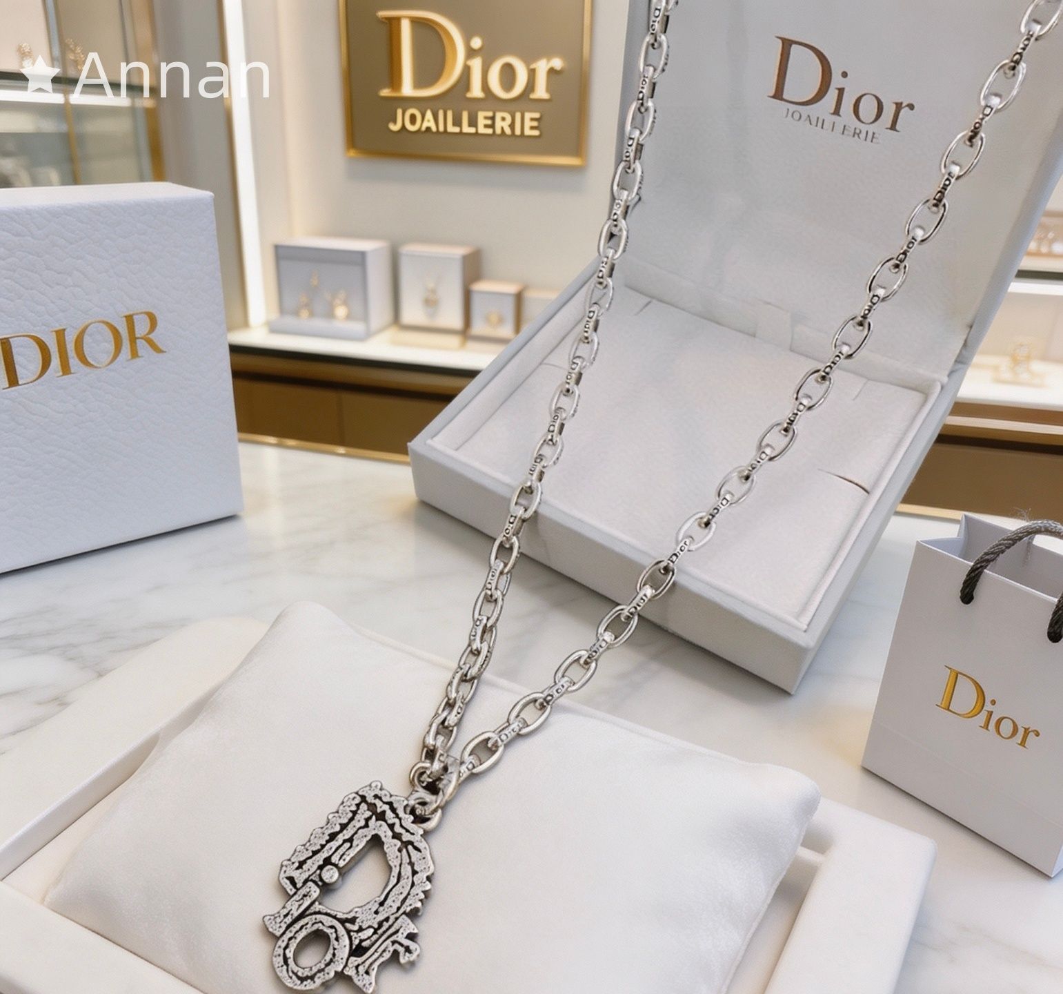 超美品 美品 限定品 超美品 新品 CHRISTIAN DIOR クリスチャン ディオール ネックレス メンズ 結婚式 卒業式 清楚 イベント 入学式