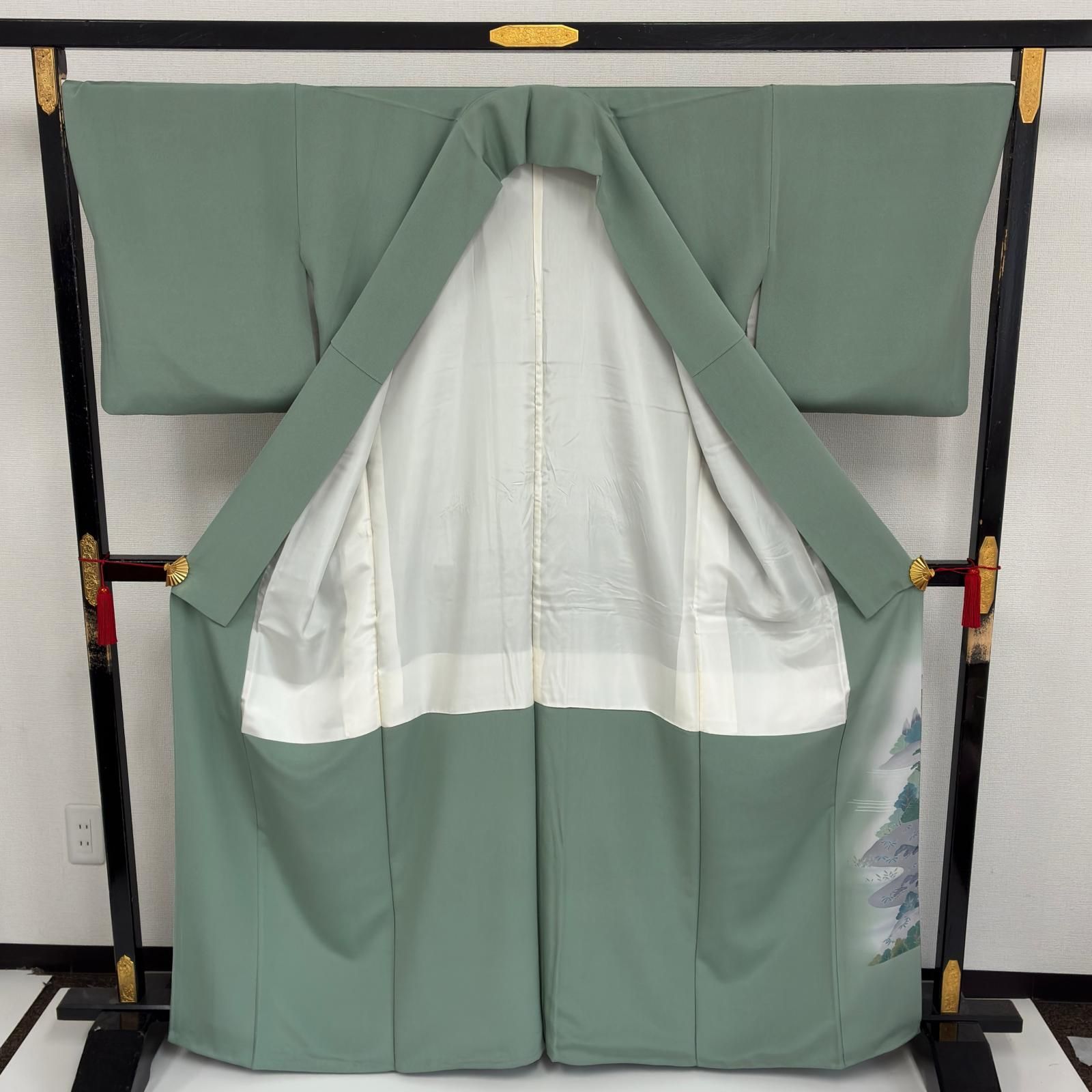 色留袖 正絹 一つ紋 友禅 作家物 上品な染め 松 袷 着物 MK-7569