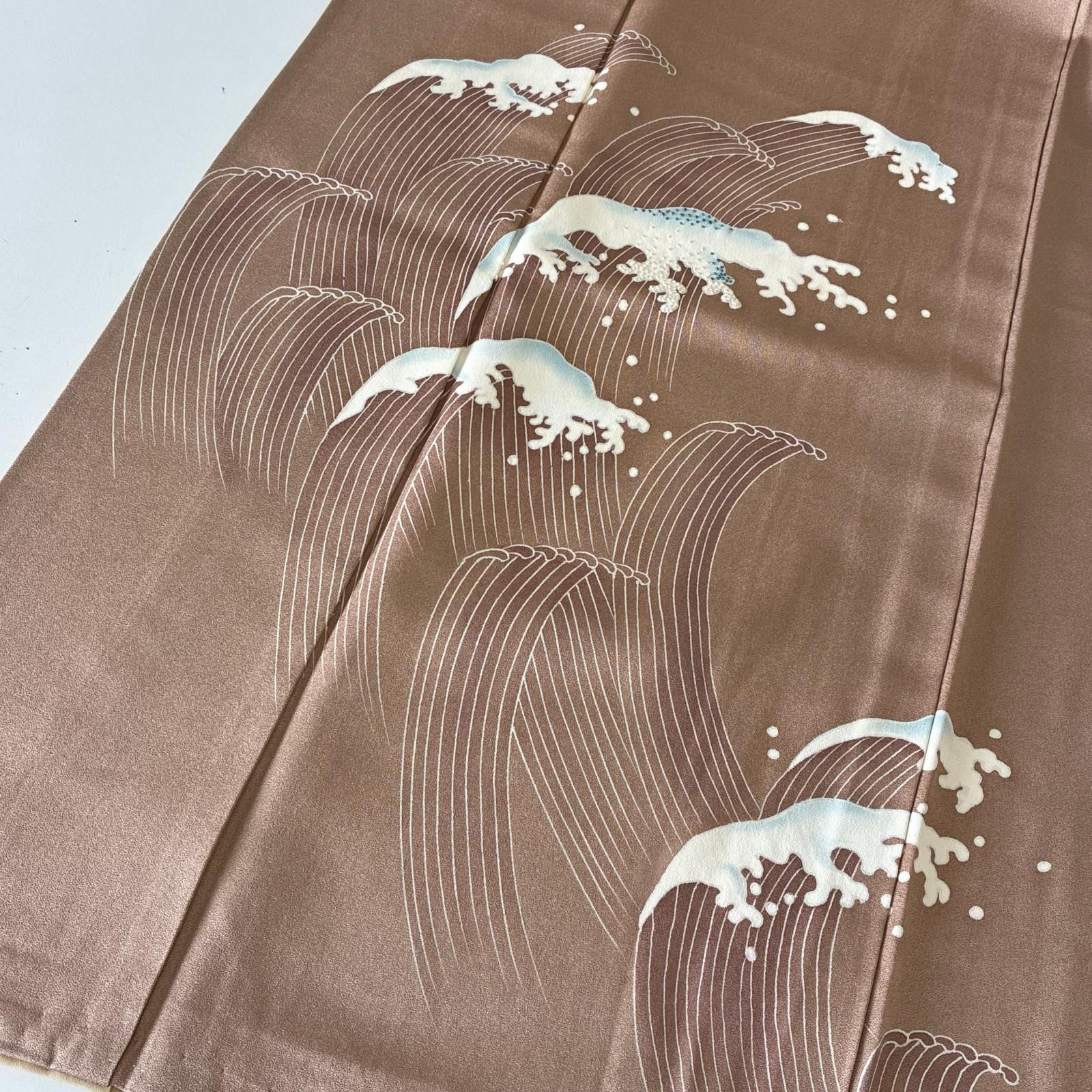 付け下げ 正絹 紋なし 荒波 粋な染め 袷 着物 MK-7576