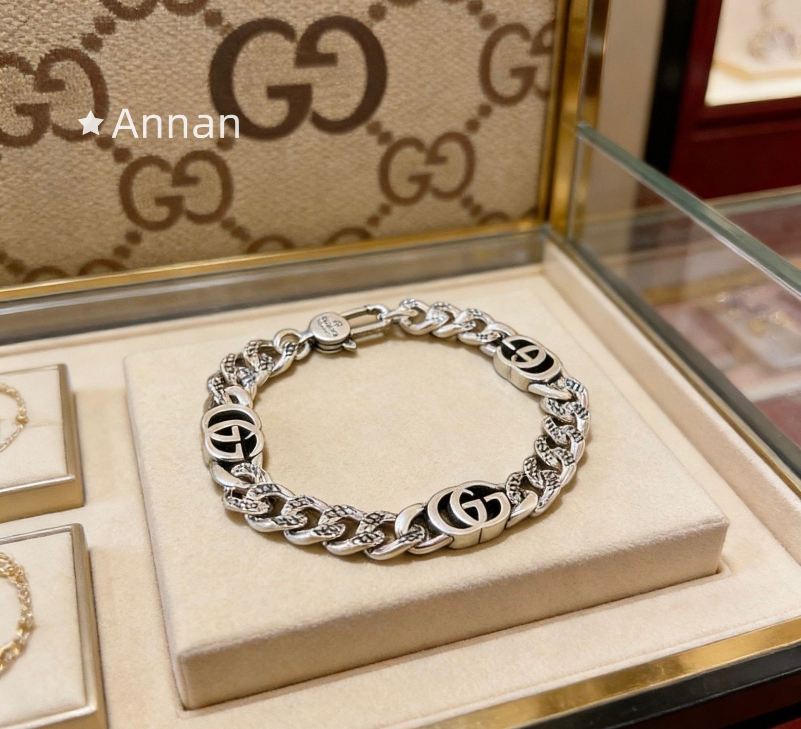 お洒落 極美品 新品 GUCCI グッチ ブレスレット バングル リストバンド メンズ 結婚式 卒業式 清楚 イベント 入学式