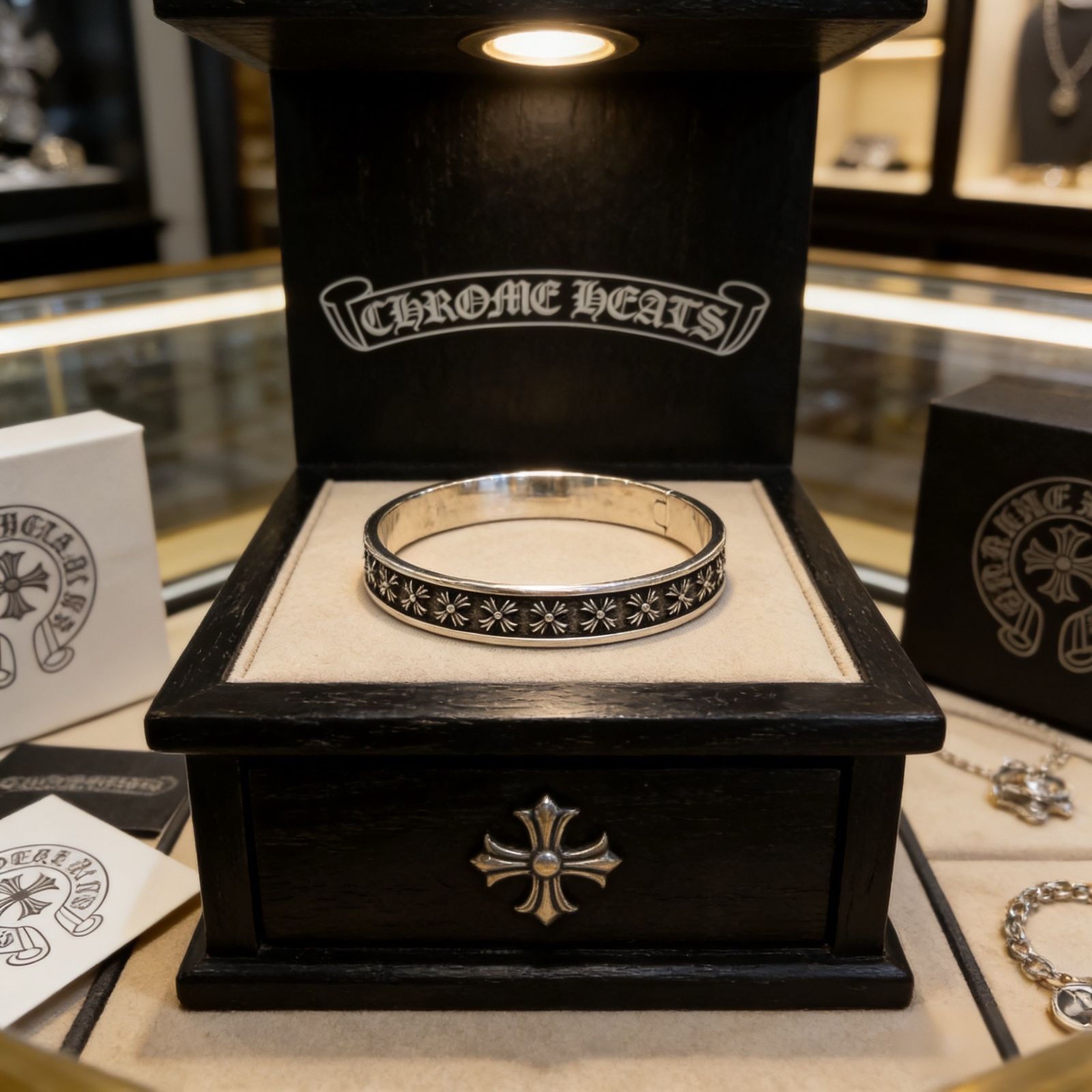 限定 新品未使用品 本日限定！本日限定！新品 CHROME HEARTS クロムハーツ ブレスレット バングル リストバンド メンズ 結婚式 卒業式 清楚 イベント 入学式