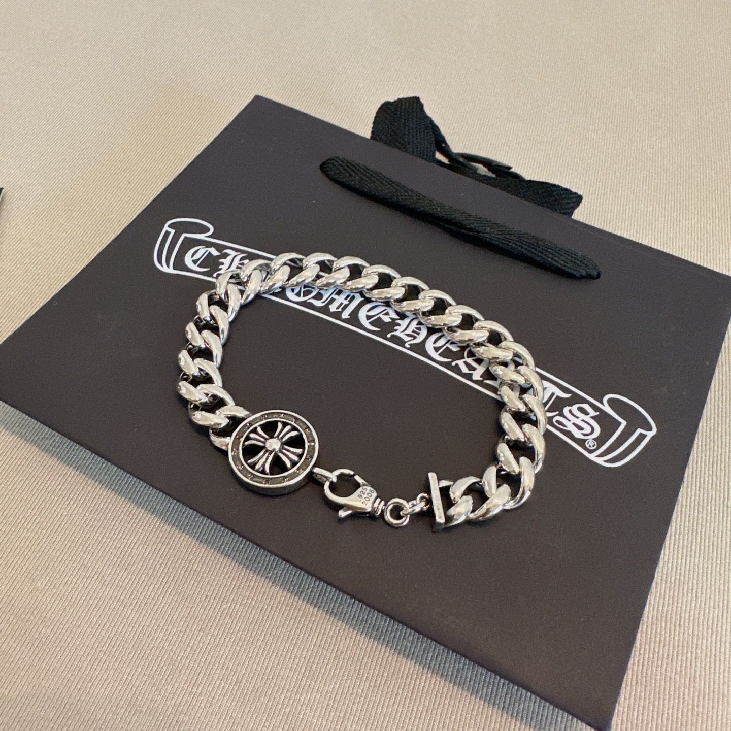 激レア 本日特価 美品新品 CHROME HEARTS クロムハーツ ブレスレット バングル リストバンド メンズ 結婚式 卒業式 清楚 イベント 入学式
