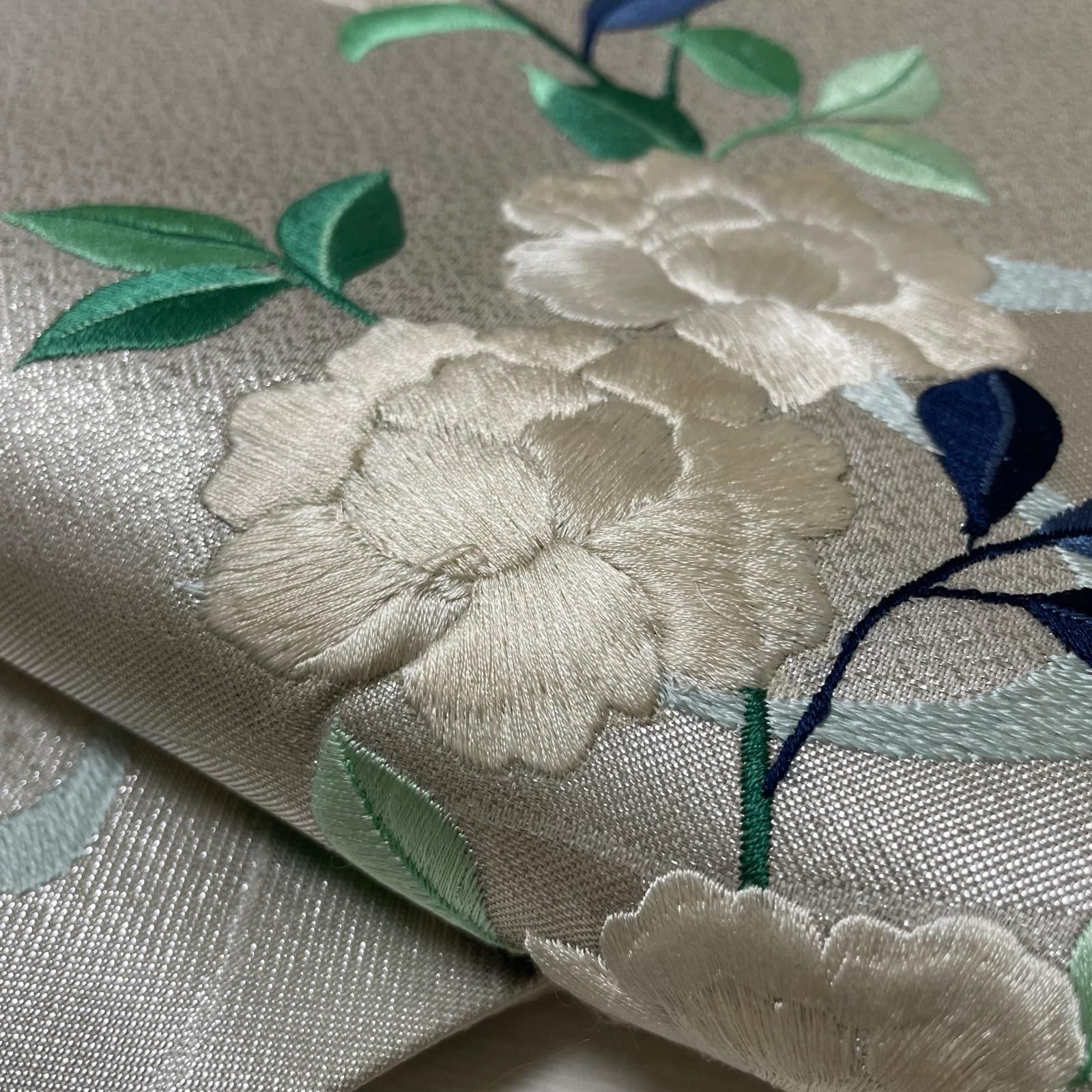 名古屋帯 刺繍 流水に花模様 九寸 正絹 着物 X-1355