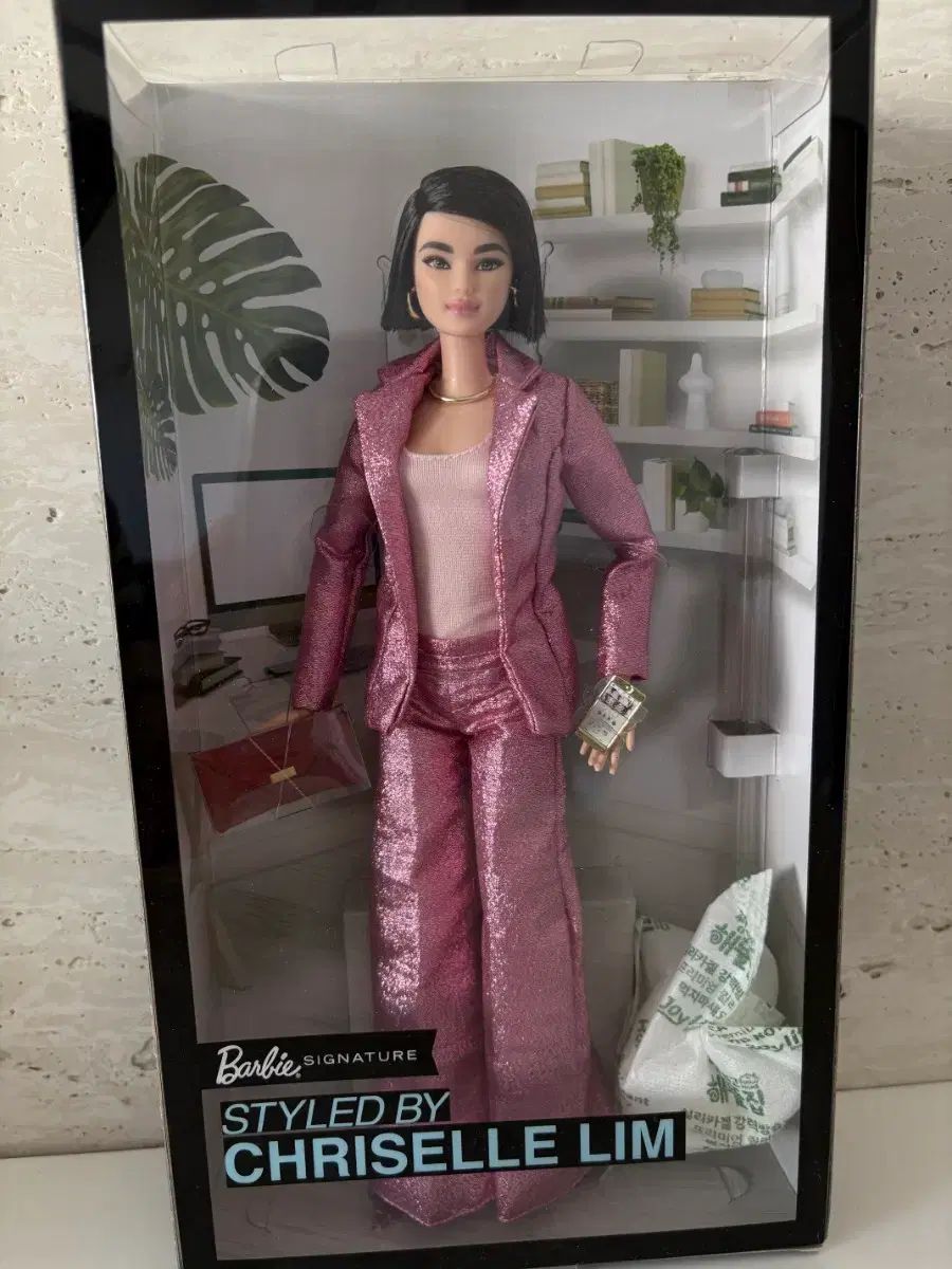 バービー シグネチャー クリスセル・リム ぬいぐるみ