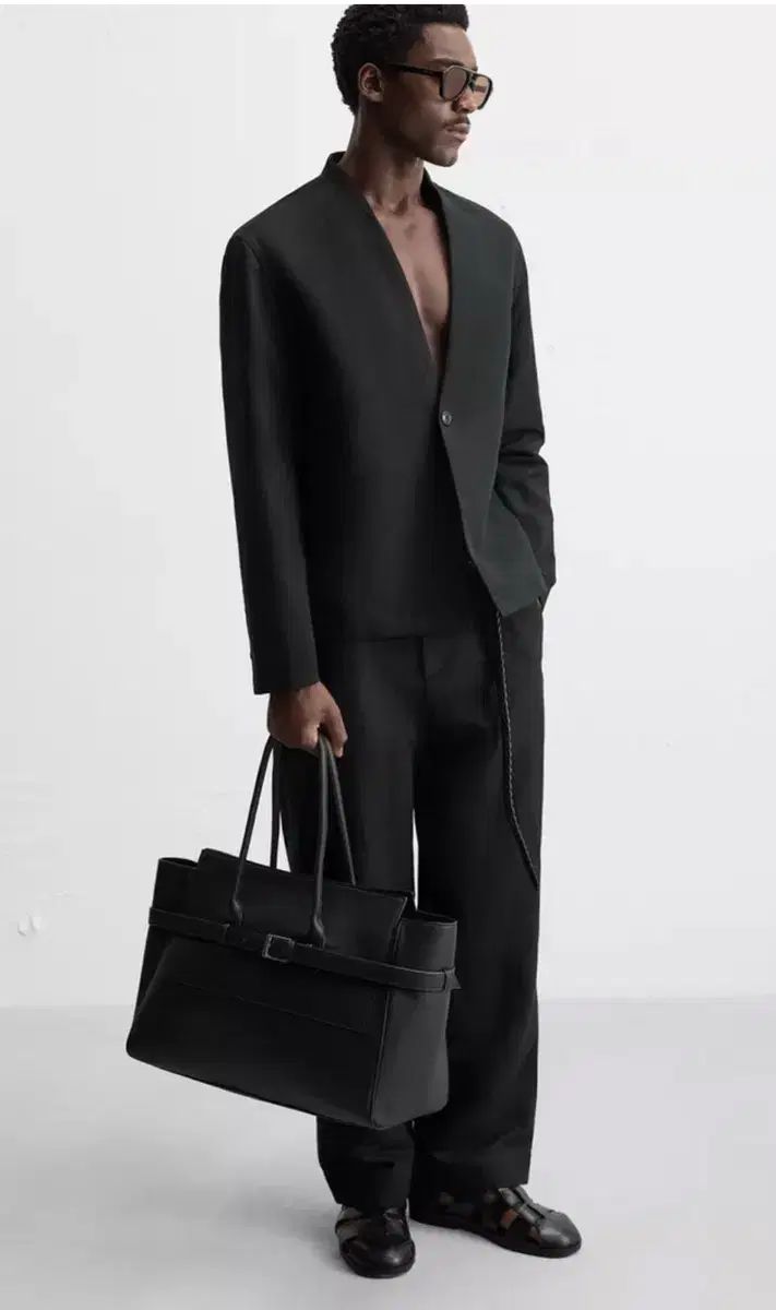 OS Zara ベルト トートバッグ ブラック