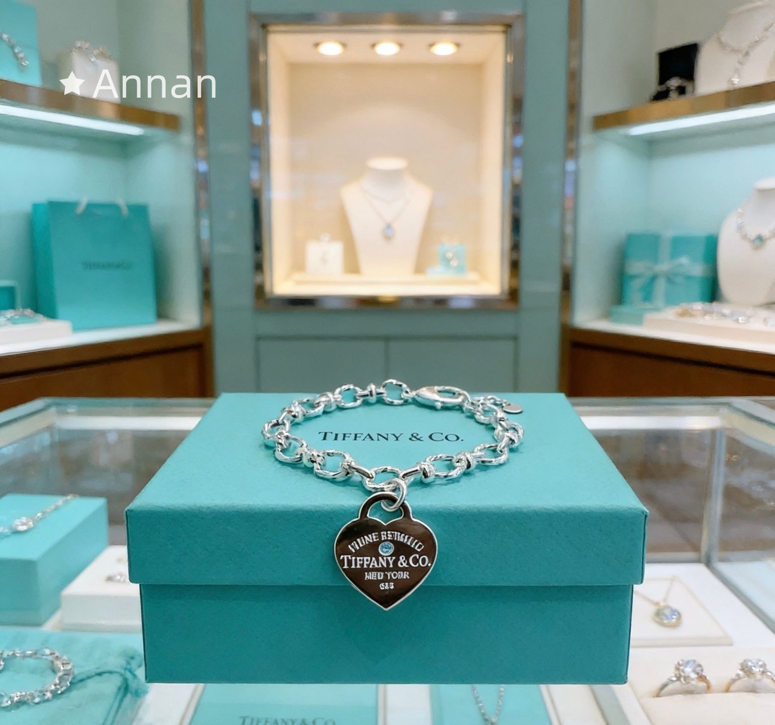 激レア 限定品新型新品 CARTIER カルティエ ブレスレット バングル リストバンド メンズ 結婚式 卒業式 清楚 イベント 入学式