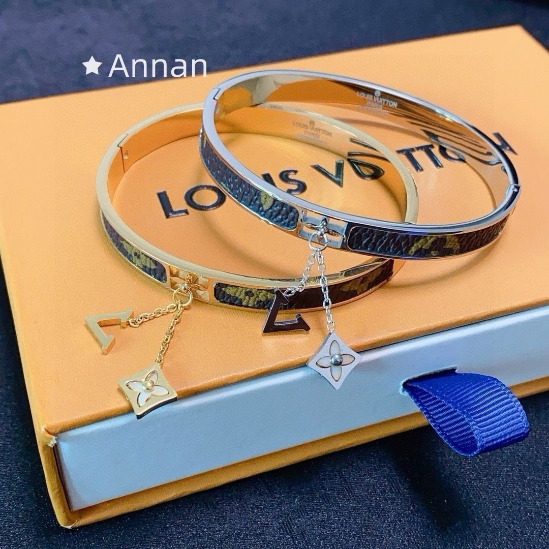 【限定】送料無料 新品 LV LOUIS VUITTON ルイヴィトン ブレスレット バングル リストバンド レディース 結婚式 卒業式 清楚 イベント 入学式