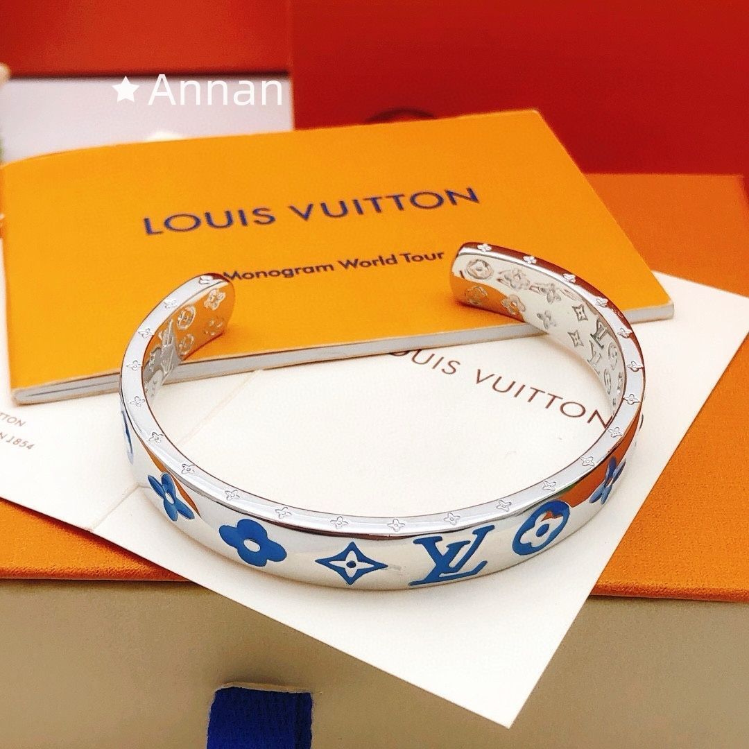 Louis Vuitton バングル・リストバンド 状態良 期間限定☆新品 LV LOUIS VUITTON ルイヴィトン ルイヴィトン