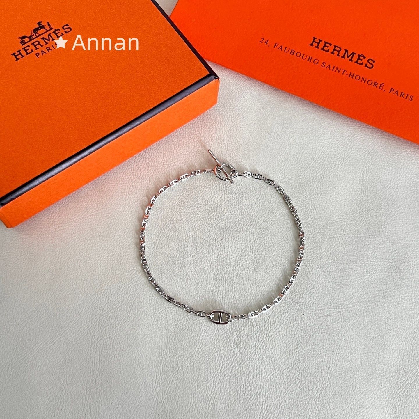 送料無料 超美品 新品！新品 HERMES エルメス ブレスレット バングル リストバンド レディース 結婚式 卒業式 清楚 イベント 入学式