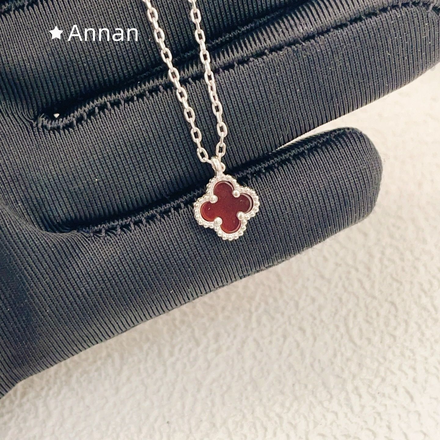 最終値下げ 新品 新品！新品 VAN CLEEF & ARPELS ヴァン クリーフ アンド アーペルス ネックレス レディース 結婚式 卒業式 清楚 イベント 入学式