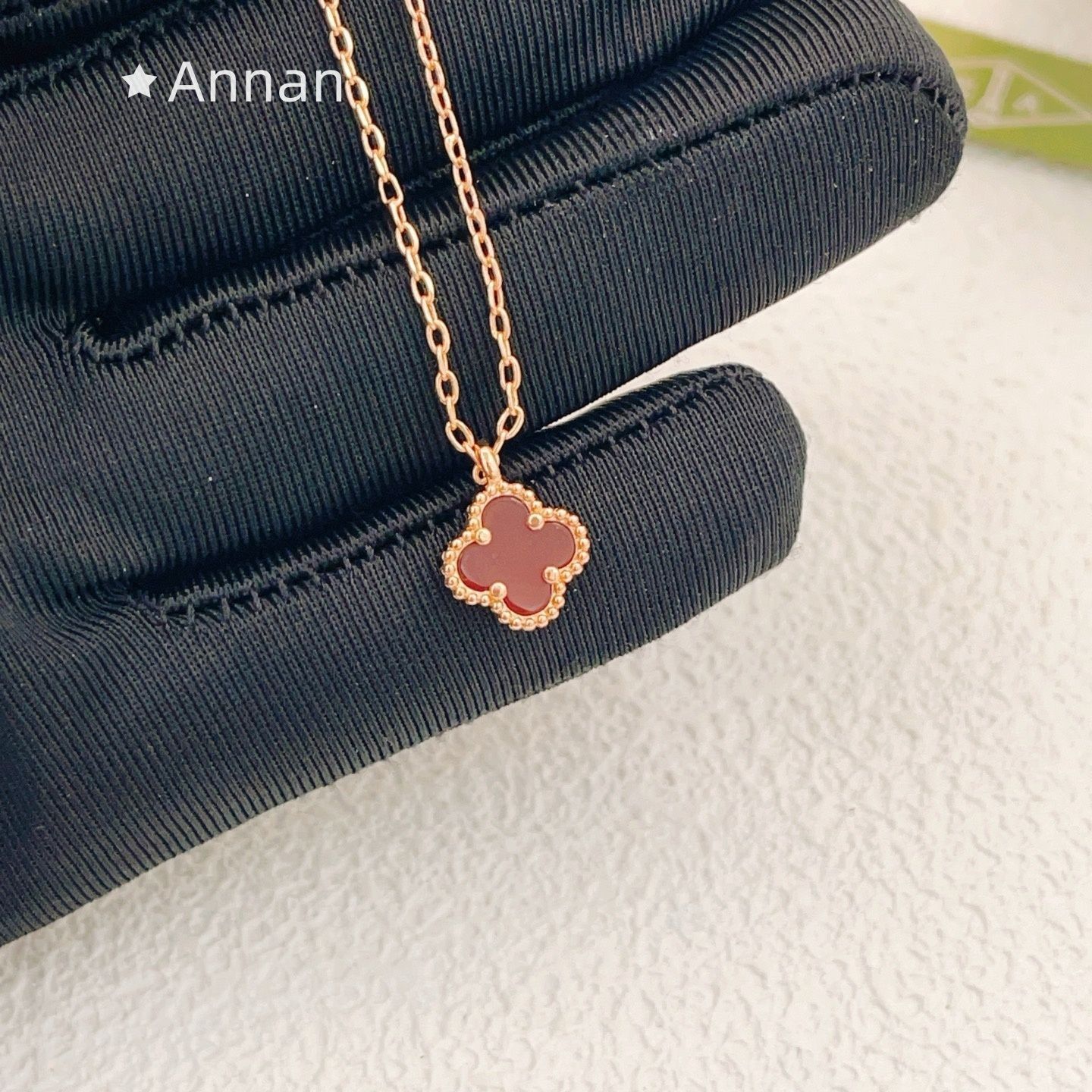 送料無料 美品 美品 超美品 新品 VAN CLEEF & ARPELS ヴァン クリーフ アンド アーペルス ネックレス レディース 結婚式 卒業式 清楚 イベント 入学式