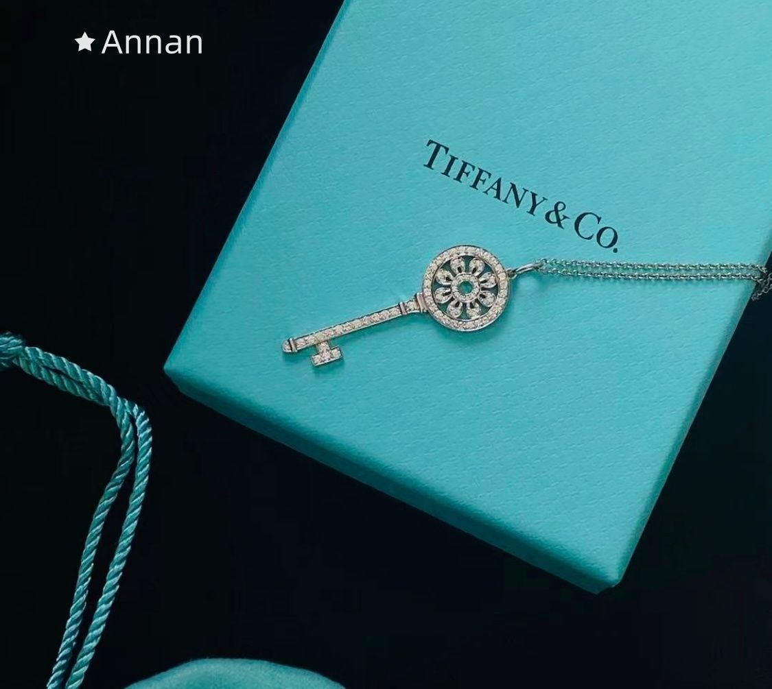 【最終値下げ】 美品 新品 TIFFANY & CO. ティファニー ネックレス レディース 結婚式 卒業式 清楚 イベント 入学式