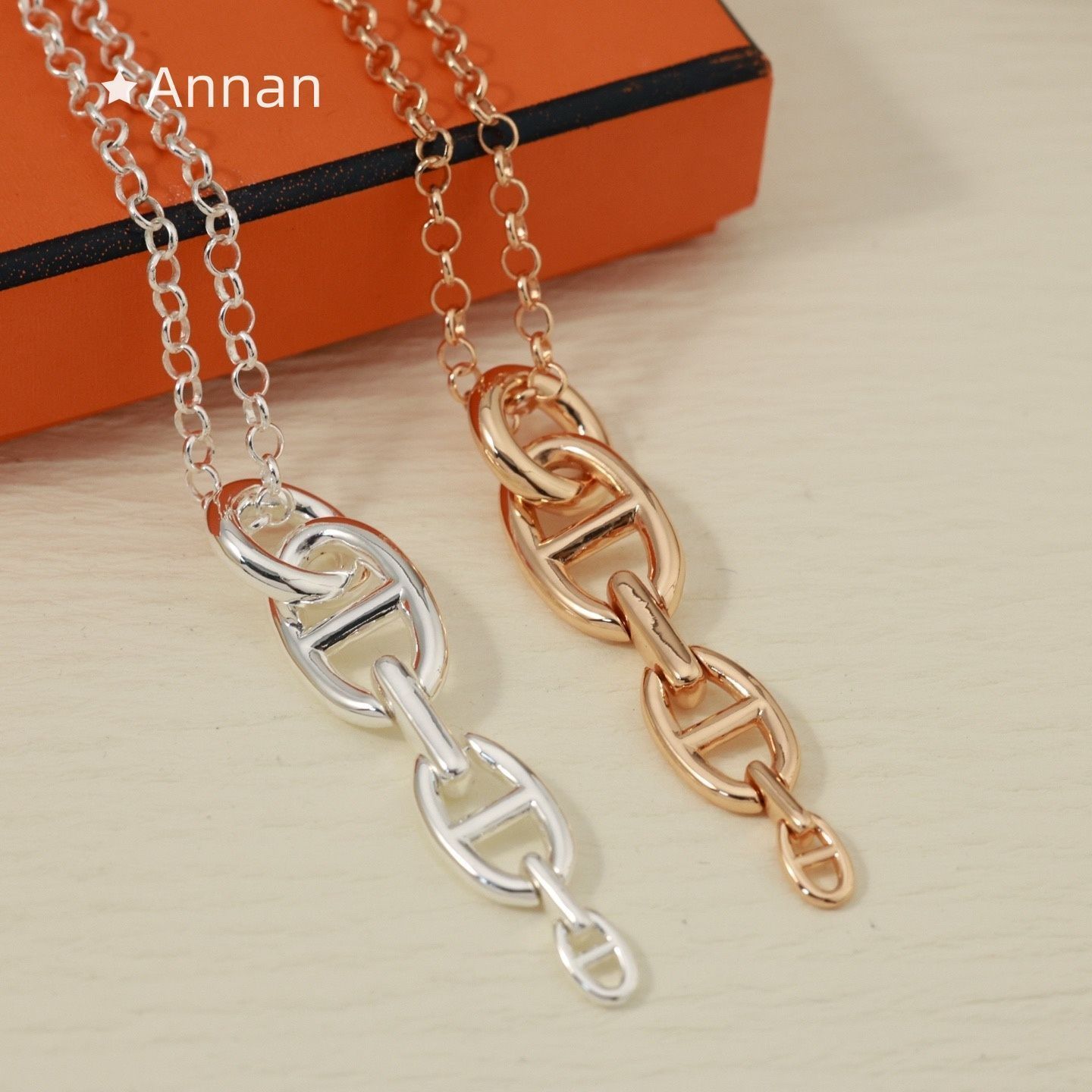 新製品 本日特価 美新品 HERMES エルメス ネックレス レディース 結婚式 卒業式 清楚 イベント 入学式