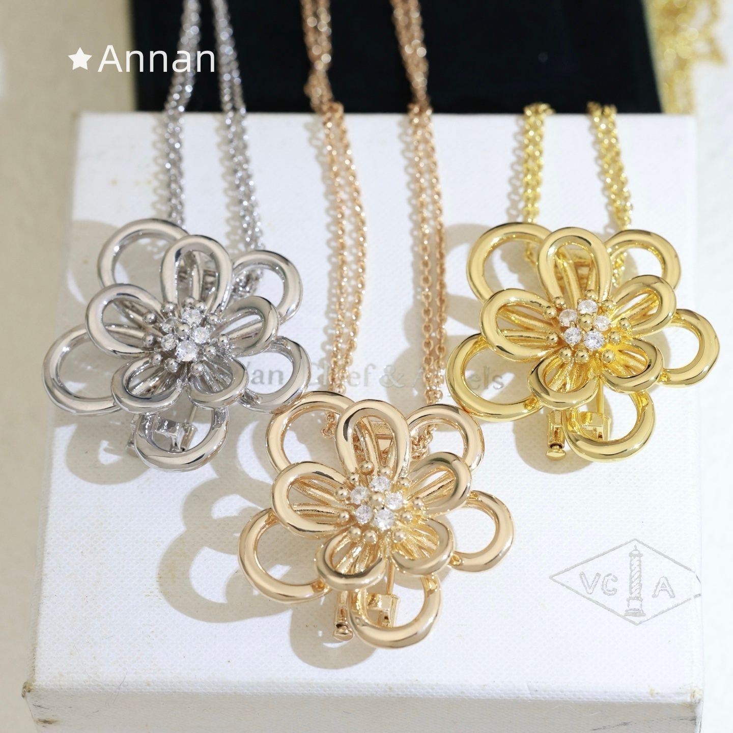 良品 ★★ 新品！新品 VAN CLEEF & ARPELS ヴァン クリーフ アンド アーペルス ネックレス レディース 結婚式 卒業式 清楚 イベント 入学式