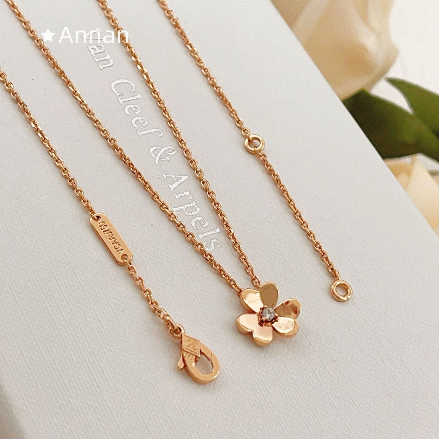 人気新品！新品 VAN CLEEF & ARPELS ヴァン クリーフ アンド アーペルス ネックレス レディース 結婚式 卒業式 清楚 イベント 入学式 5,680円