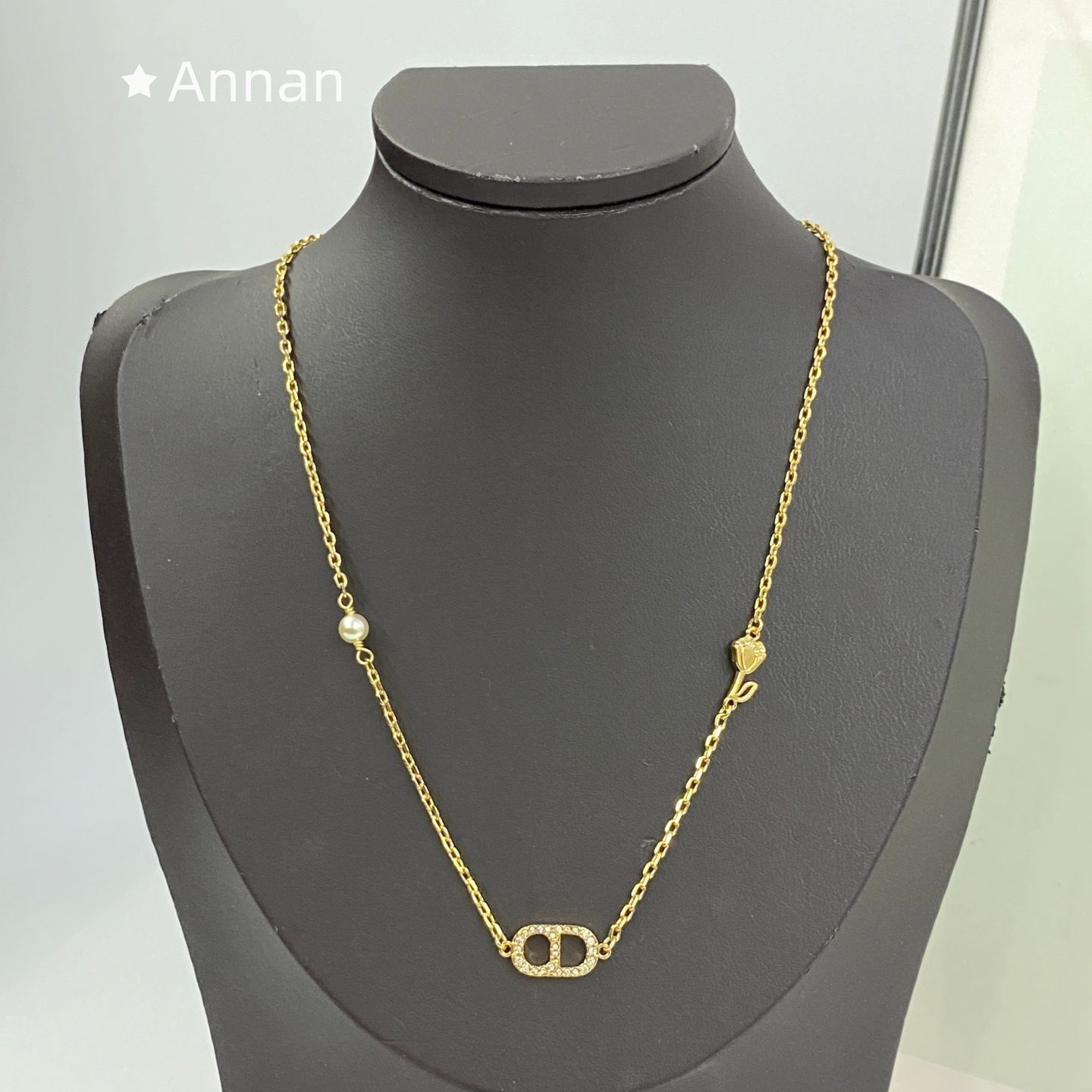 お洒落 即完売 新品！新品 CHRISTIAN DIOR クリスチャン ディオール ネックレス レディース 結婚式 卒業式 清楚 イベント 入学式