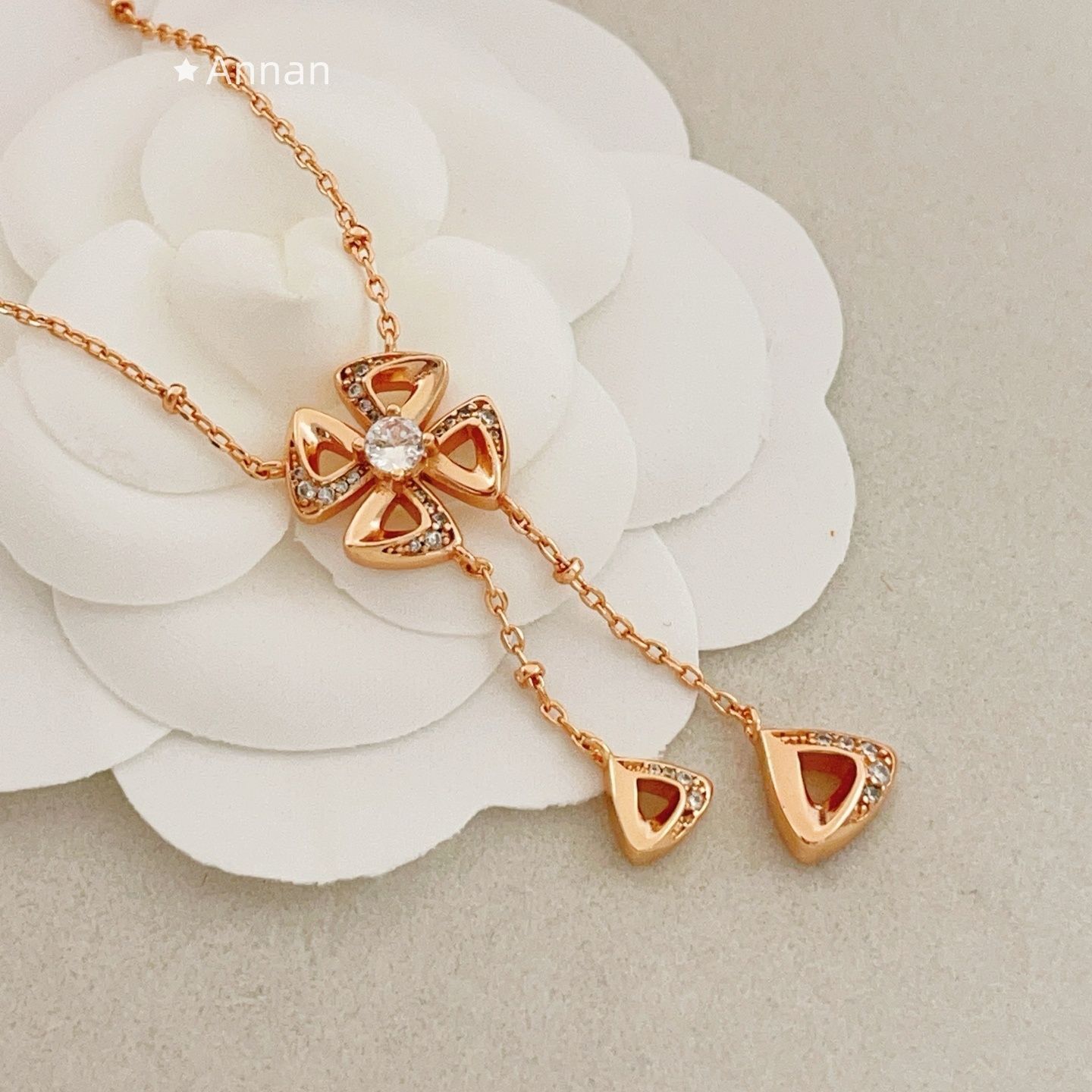 激レア 本日特価 美品新品 BVLGARI ブルガリ ネックレス レディース 結婚式 卒業式 清楚 イベント 入学式