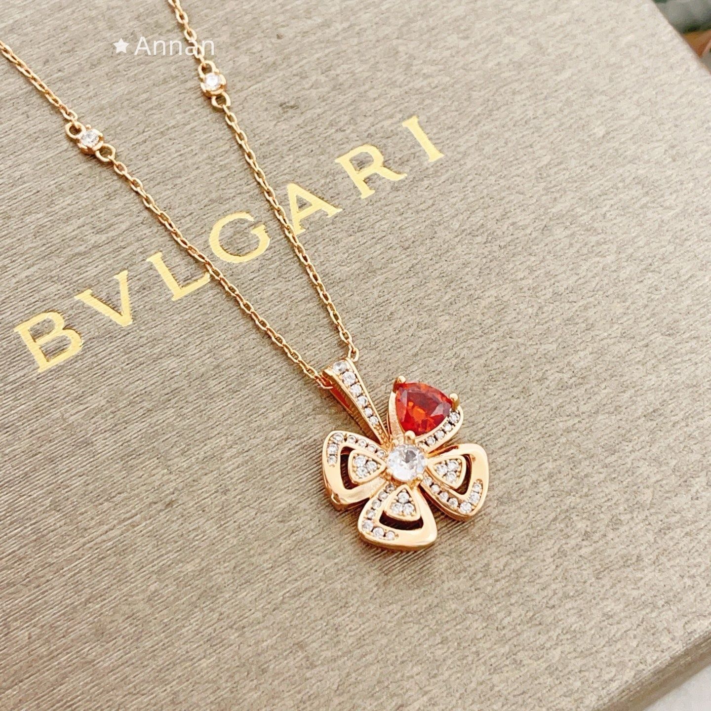 限定価格 本日特価 本日限定！新品 BVLGARI ブルガリ ネックレス レディース 結婚式 卒業式 清楚 イベント 入学式