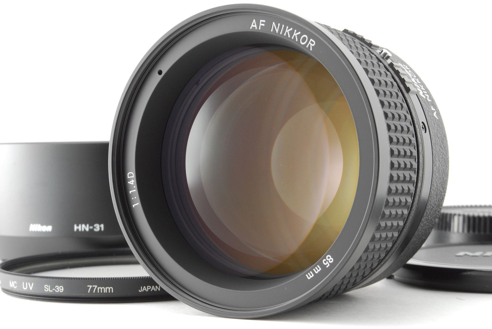 【ほぼ未使用 保障付 動作確認済】Nikon ニコン AF Nikkor 85mm f/1.4 D オートフォーカス ポートレート 単焦点レンズ フード付 #V2712
