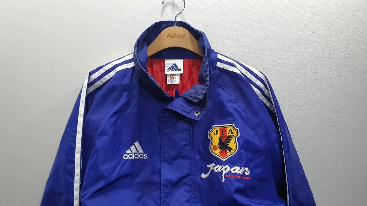 アディダス 日本 サッカー 韓国国家代表 アウター Mサイズ (横61 縦82)