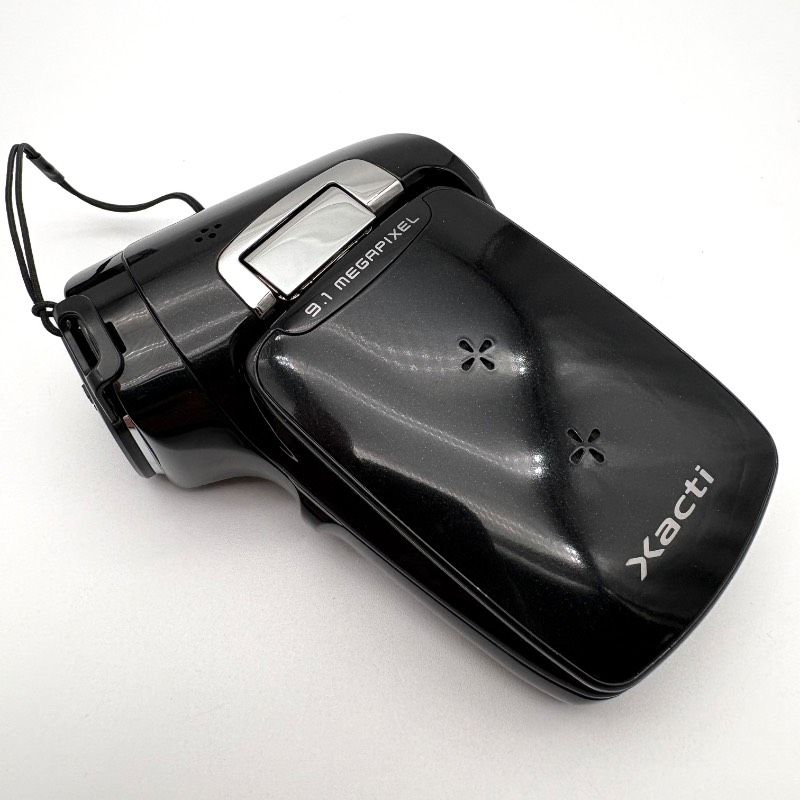 訳アリ特価】SANYO サンヨー DMX-CG9 Xacti ブラック デジタルムービー