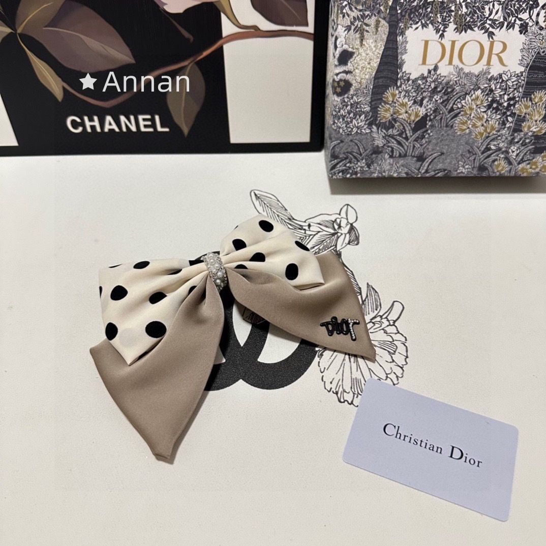 【未使用品】新品 Christian Dior クリスチャン ディオール ヘアピン ヘアクリップ バレッタ レディース