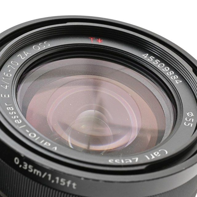 並品＞ SONY Vario-Tessar T* E 16-70mm F4 ZA OSS SEL1670Z｜標準