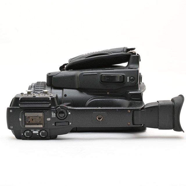 並品＞ Canon XF100｜業務用デジタルビデオカメラ｜アワーメーター578H