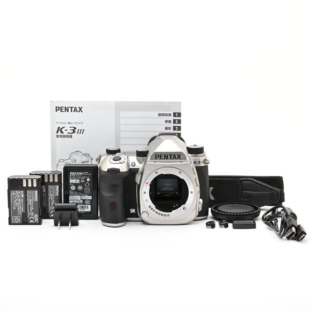 ＜美品＞ PENTAX K-3 Mark III ボディ シルバー｜デジタル一眼レフカメラ｜シャッター数3,651枚｜動作良好｜外観非常に綺麗｜バッテリー2個付属｜高性能APS-C機
