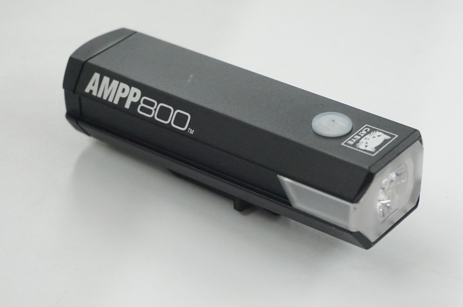 CATEYE 「キャットアイ」 AMPP800 フロントライト / バイチャリ福岡店 4,368円