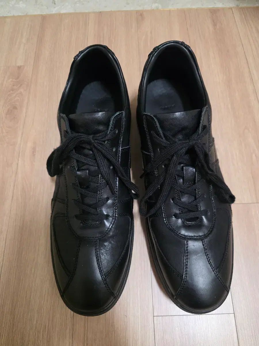 KEEN ボーリング 303 285サイズ 1回着用