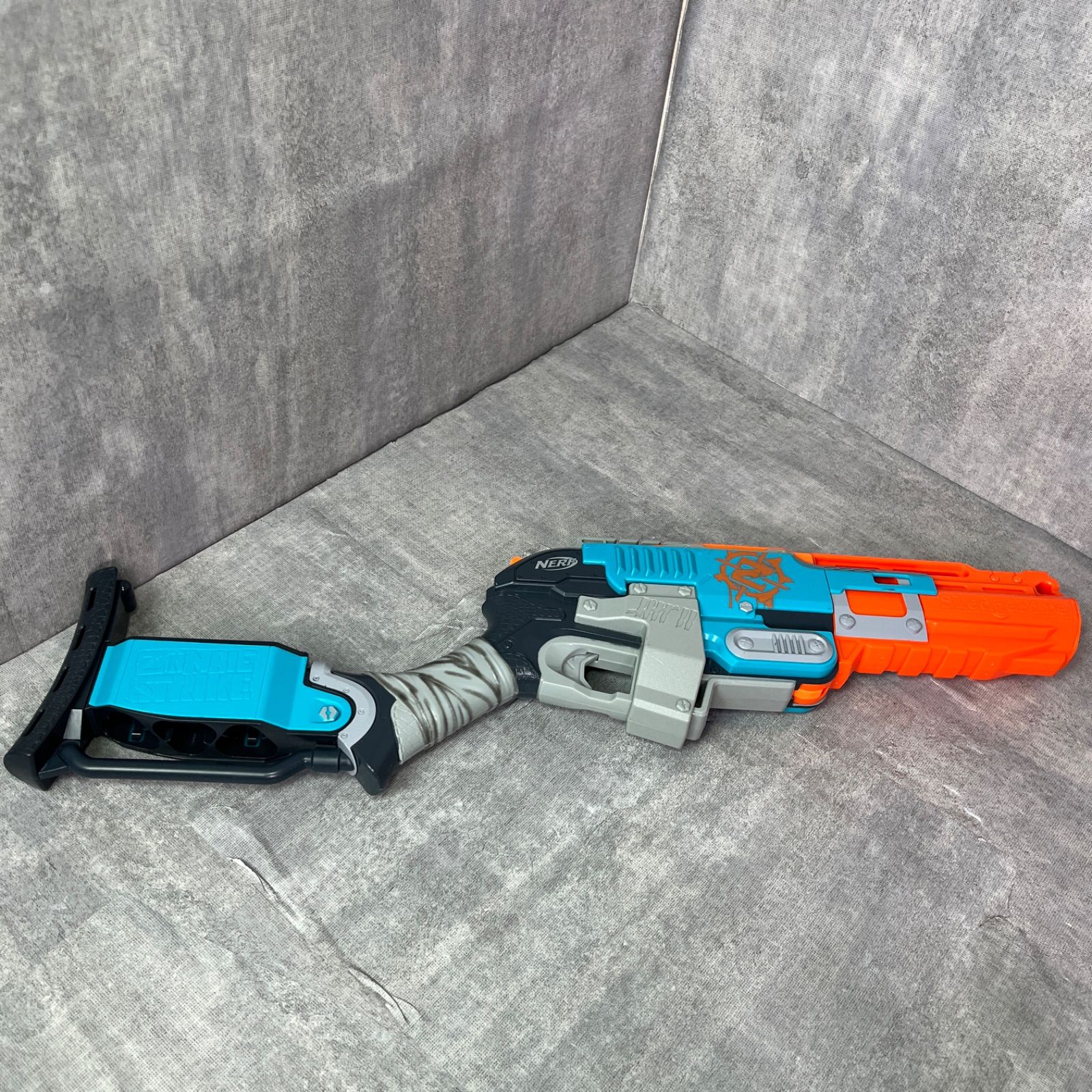希少 NERF Zombie Strike SLEDGE FIRE ナーフ ゾンビ ストライク