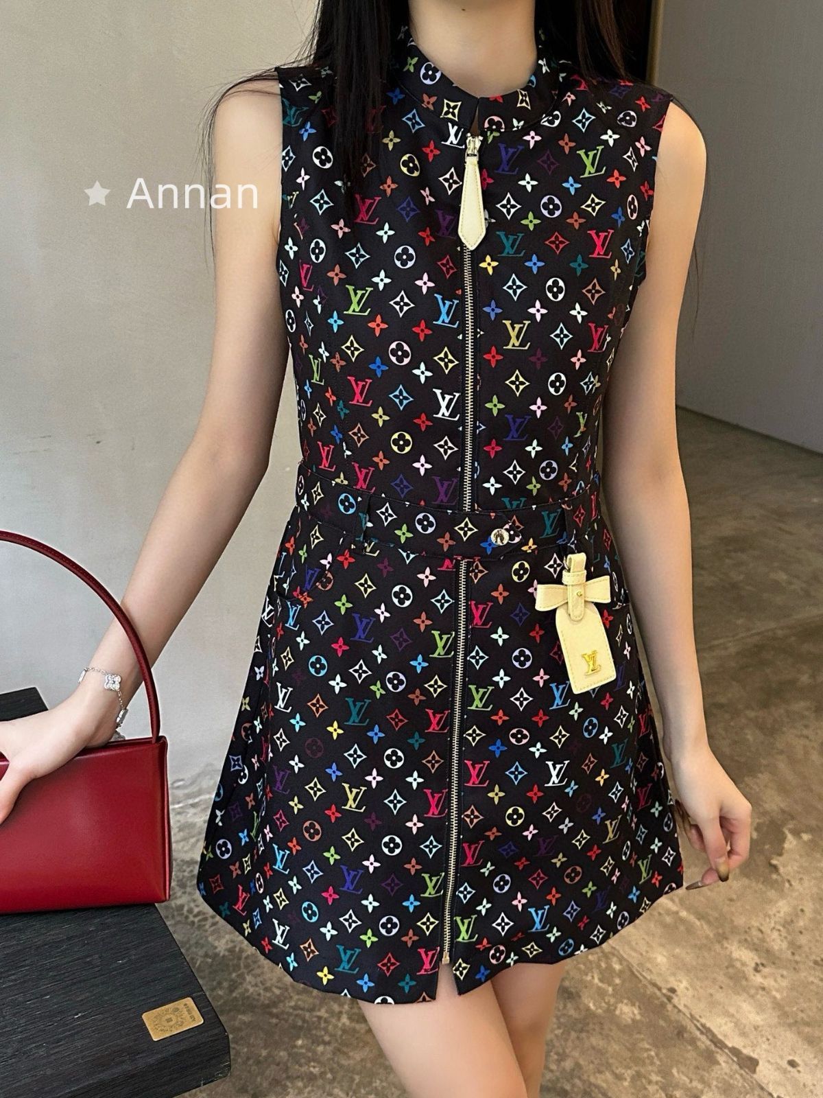 最終値下げ 美品新品 LV LOUIS VUITTON ルイヴィトン ワンピース レディース