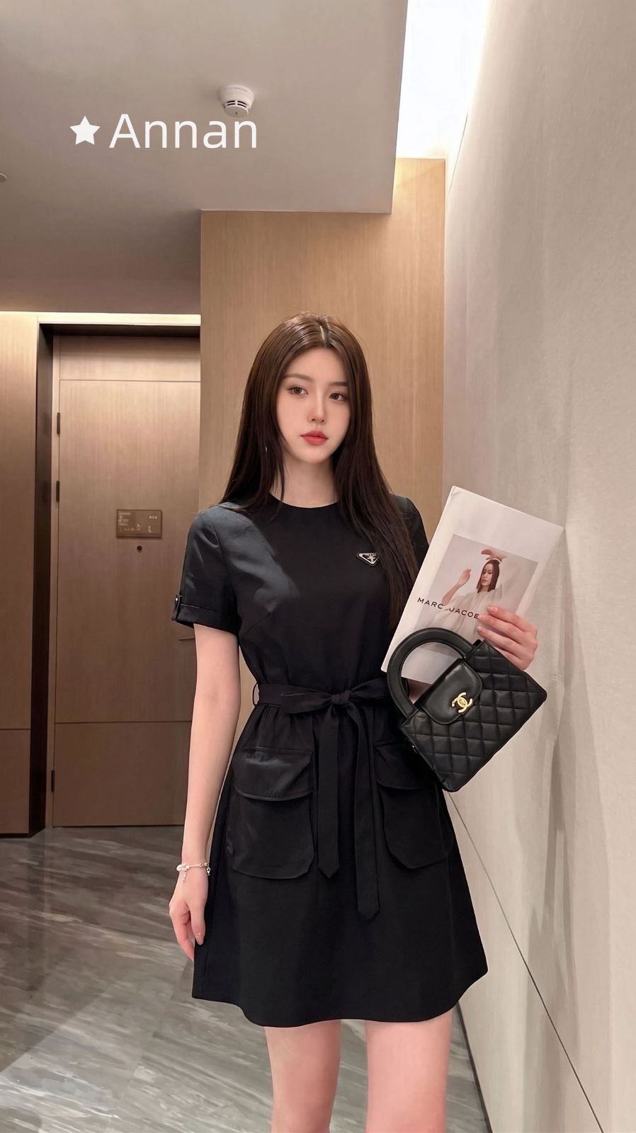 お洒落 即完売 新品！新品 PRADA プラダ ワンピース レディース