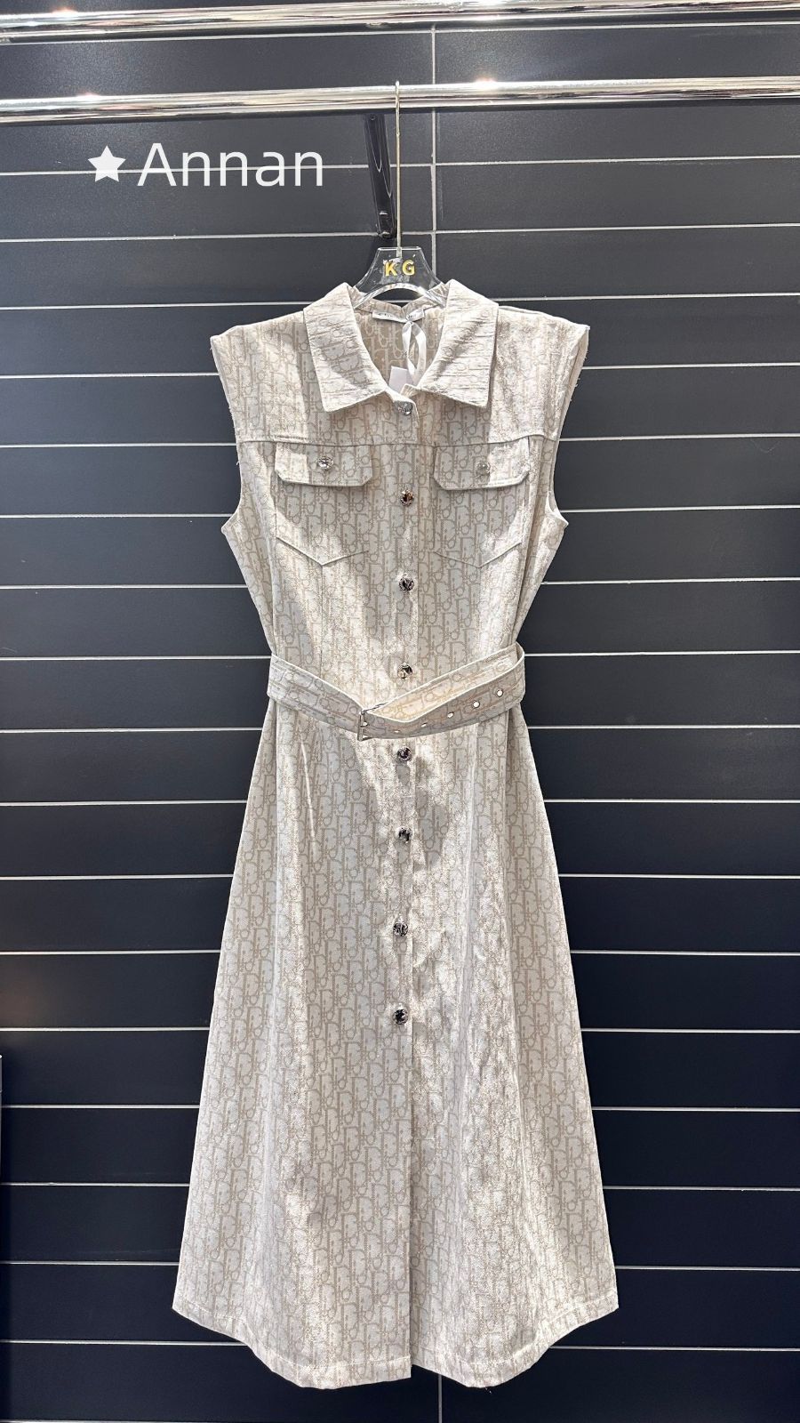 最終値下げ 新品 新品！新品 CHRISTIAN DIOR クリスチャン ディオール ワンピース レディース