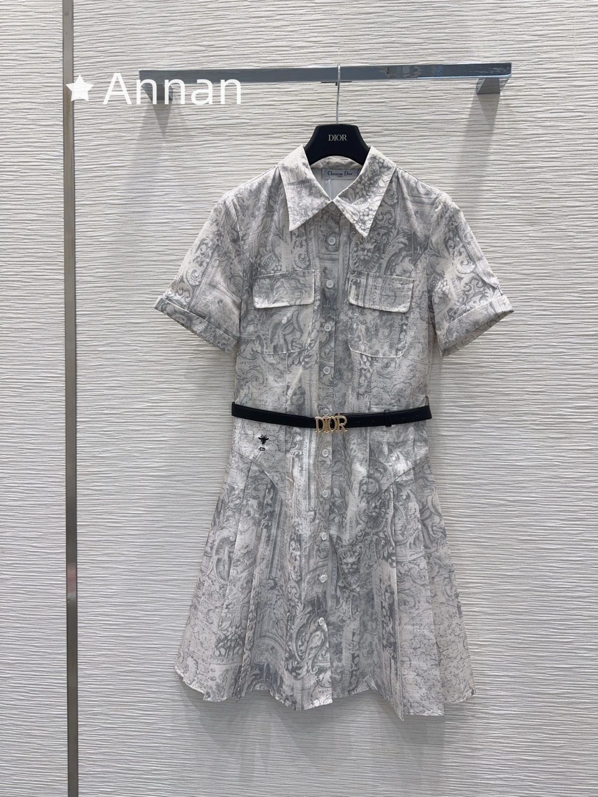 【未使用品】最終値下げ 新品！新品 CHRISTIAN DIOR クリスチャン ディオール ワンピース レディース