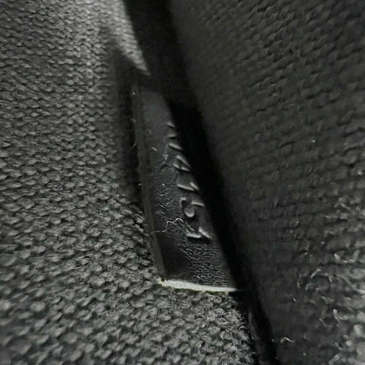 LOUIS VUITTON 希少 ルイヴィトン ユタライン ユマ バサルト ショルダーバッグ M97024 レザー RI4151 グレー クロスボディ ミニバッグ ポシェット Y2K ルイヴィトン LV Bランク 中古 鑑定済 ヴィトンバッグ LOUIS VUITTON 希少 ルイヴィトン ユタライン ユマ バサルト ショルダーバッグ M97024 レザー RI4151 グレー クロスボディ ミニバッグ ポシェット Y2K ルイヴィトン LV Bランク 中古 鑑定済 ヴィトンバッグ