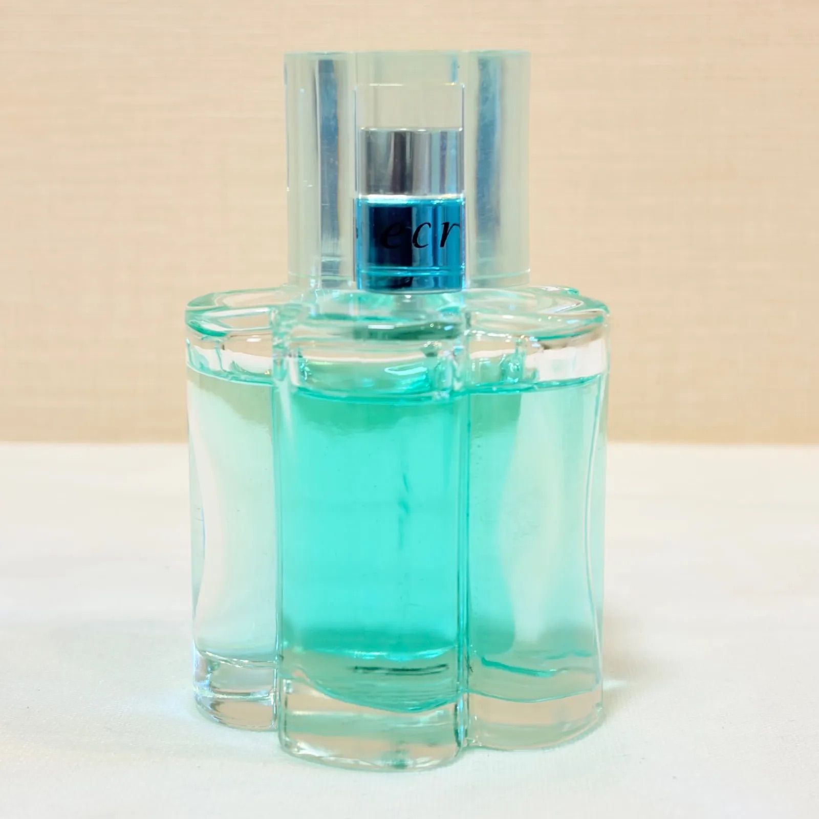 bonny bonny Secret Flowers eau de parfum ボニーボニー　シークレットフラワーズ　ブルー　オードパルファム　香水　60ml