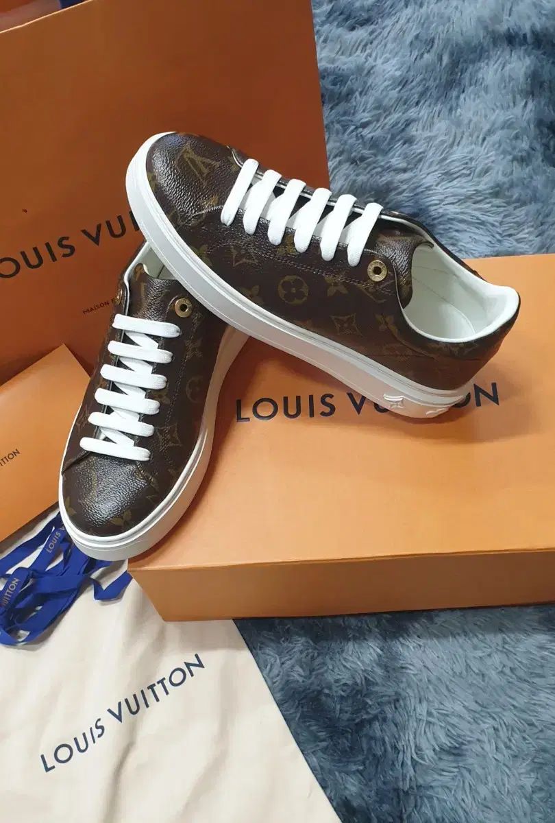 Louis Vuitton タイムアウト モノグラム スニーカー